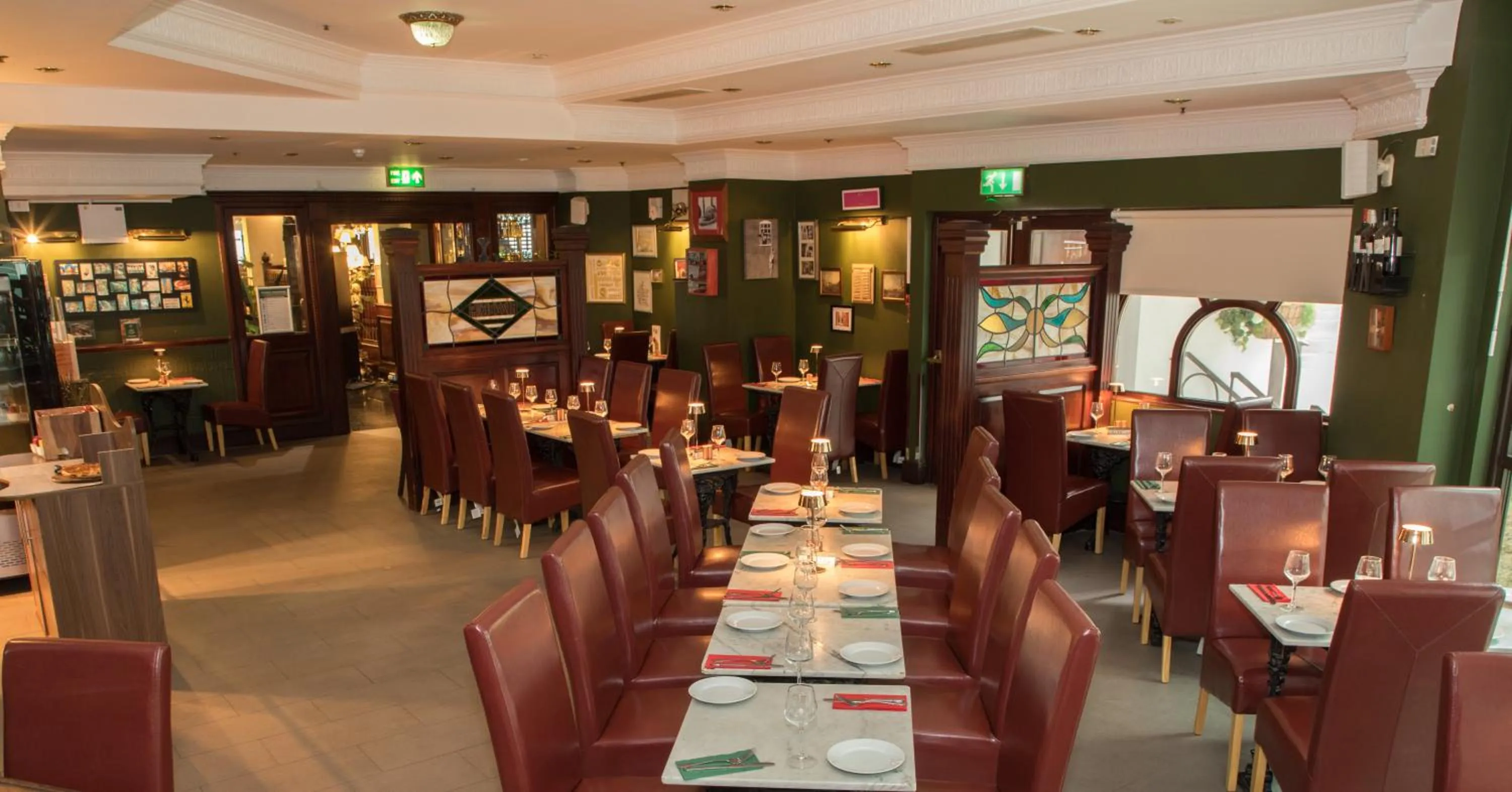 Restaurant/places to eat in Britannia International Hotel Canary Wharf