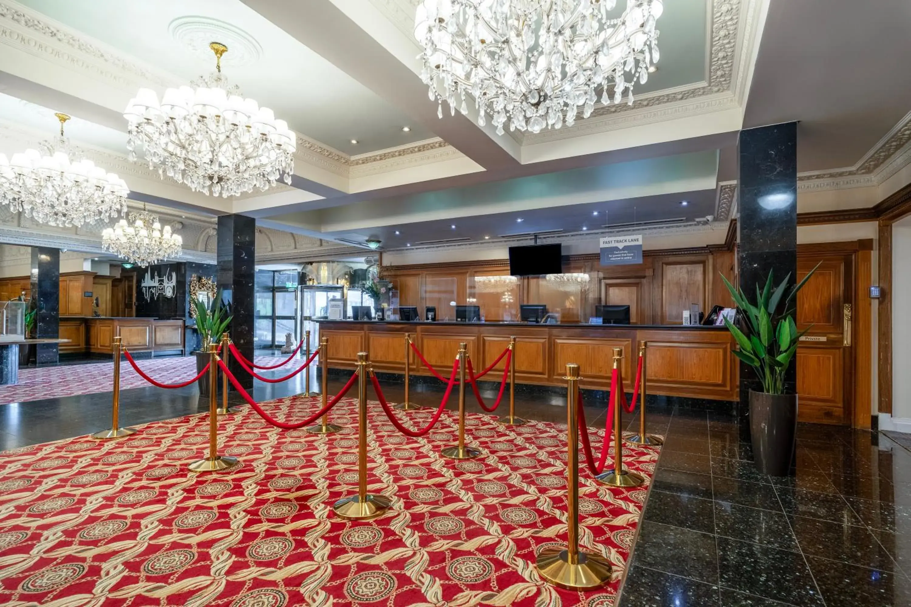Lobby or reception in Britannia International Hotel Canary Wharf Lobby or reception in Britannia International Hotel Canary Wharf