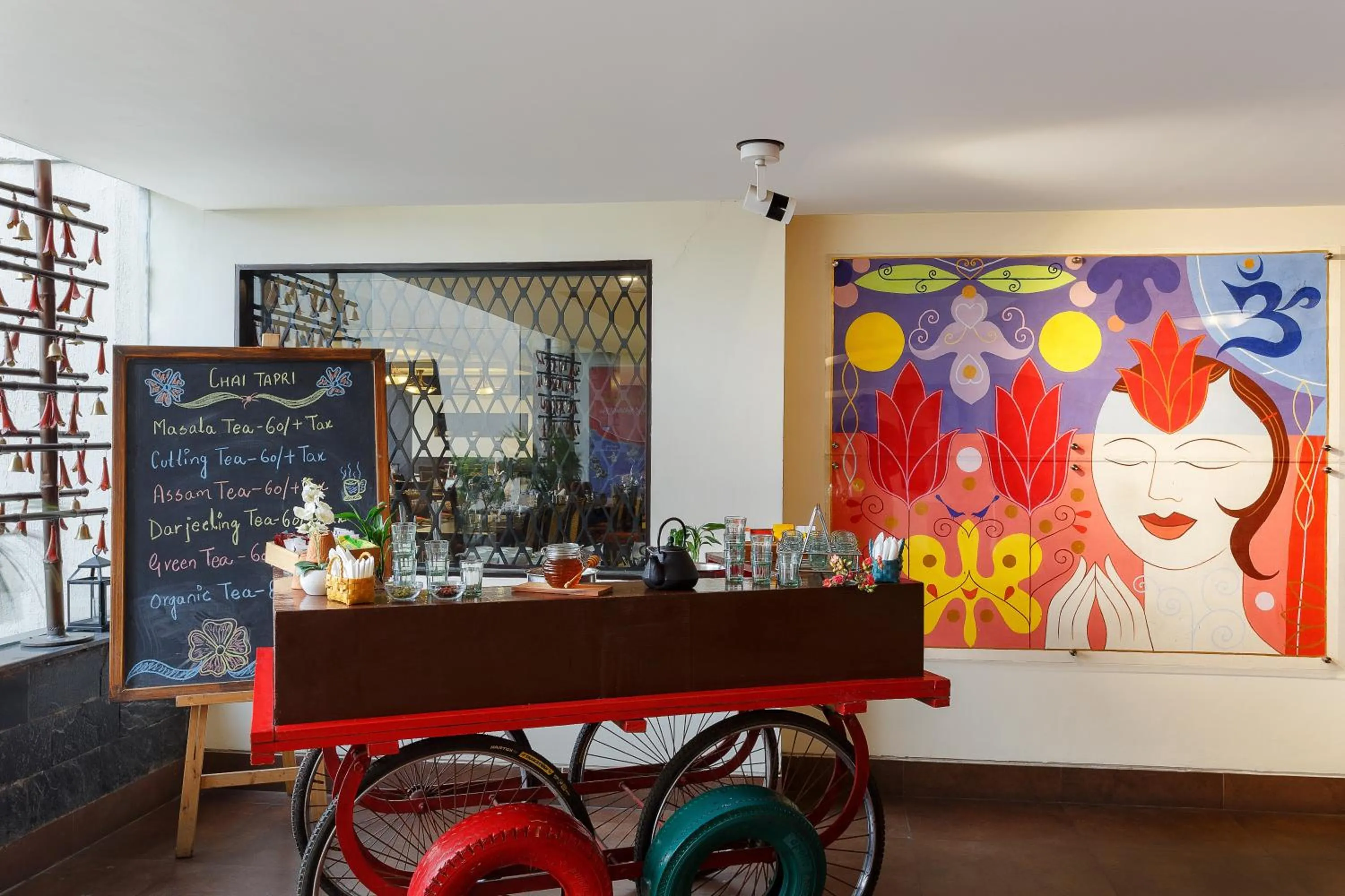 Lobby or reception in Aloha On The Ganges by Leisure Hotels