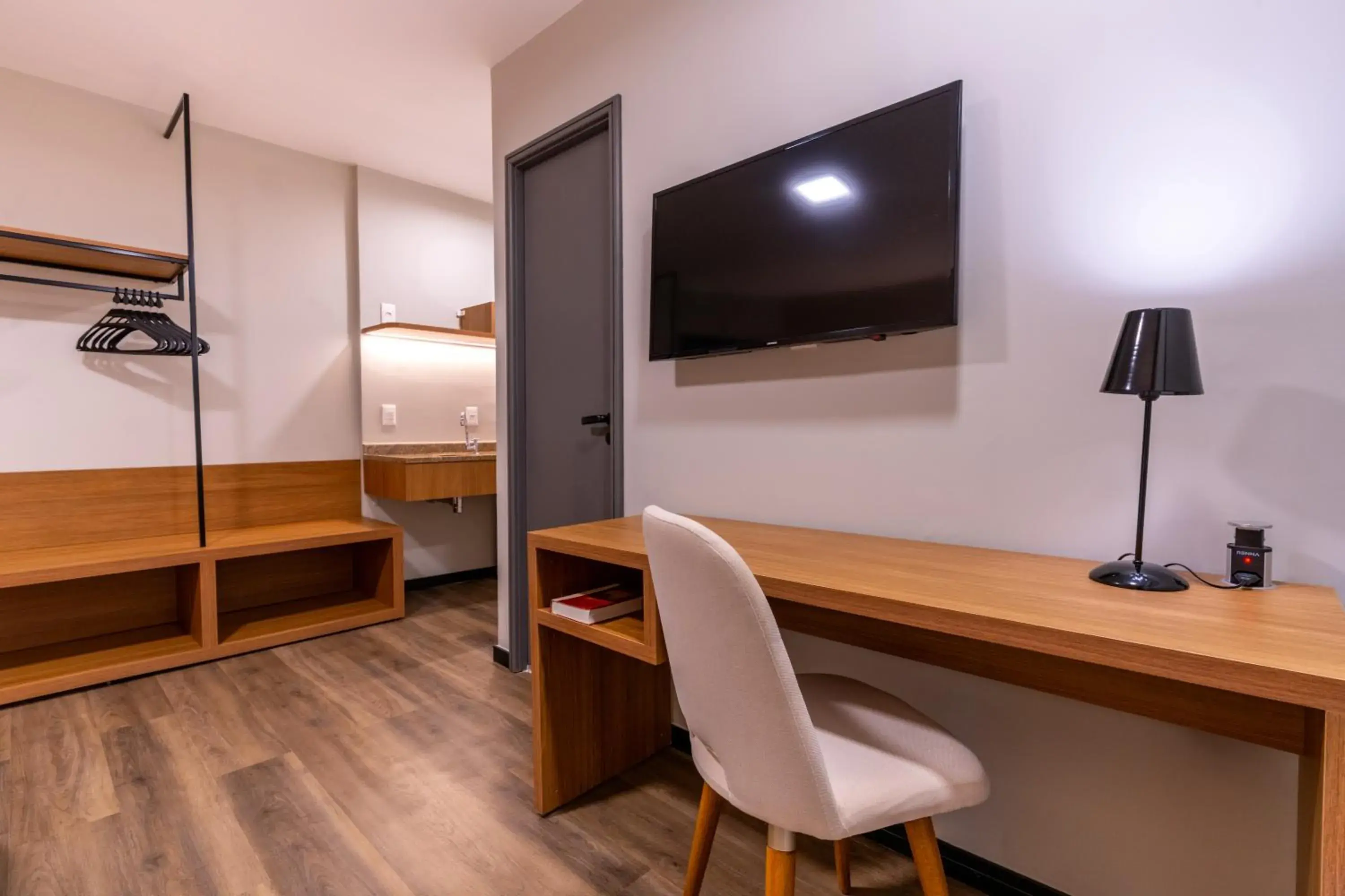 Bedroom, Bed in Intercity Interative São Paulo Jardins Bedroom, Bed in Intercity Interative São Paulo Jardins