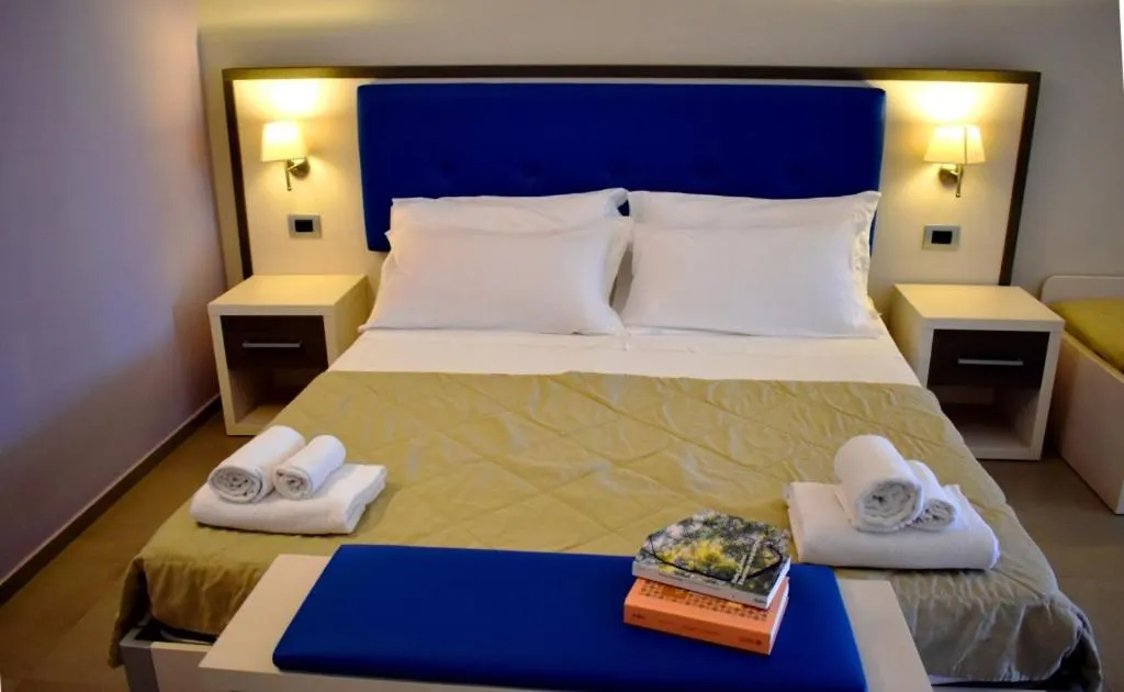 Bedroom, Bed in Tenuta Espada Luxury Residence