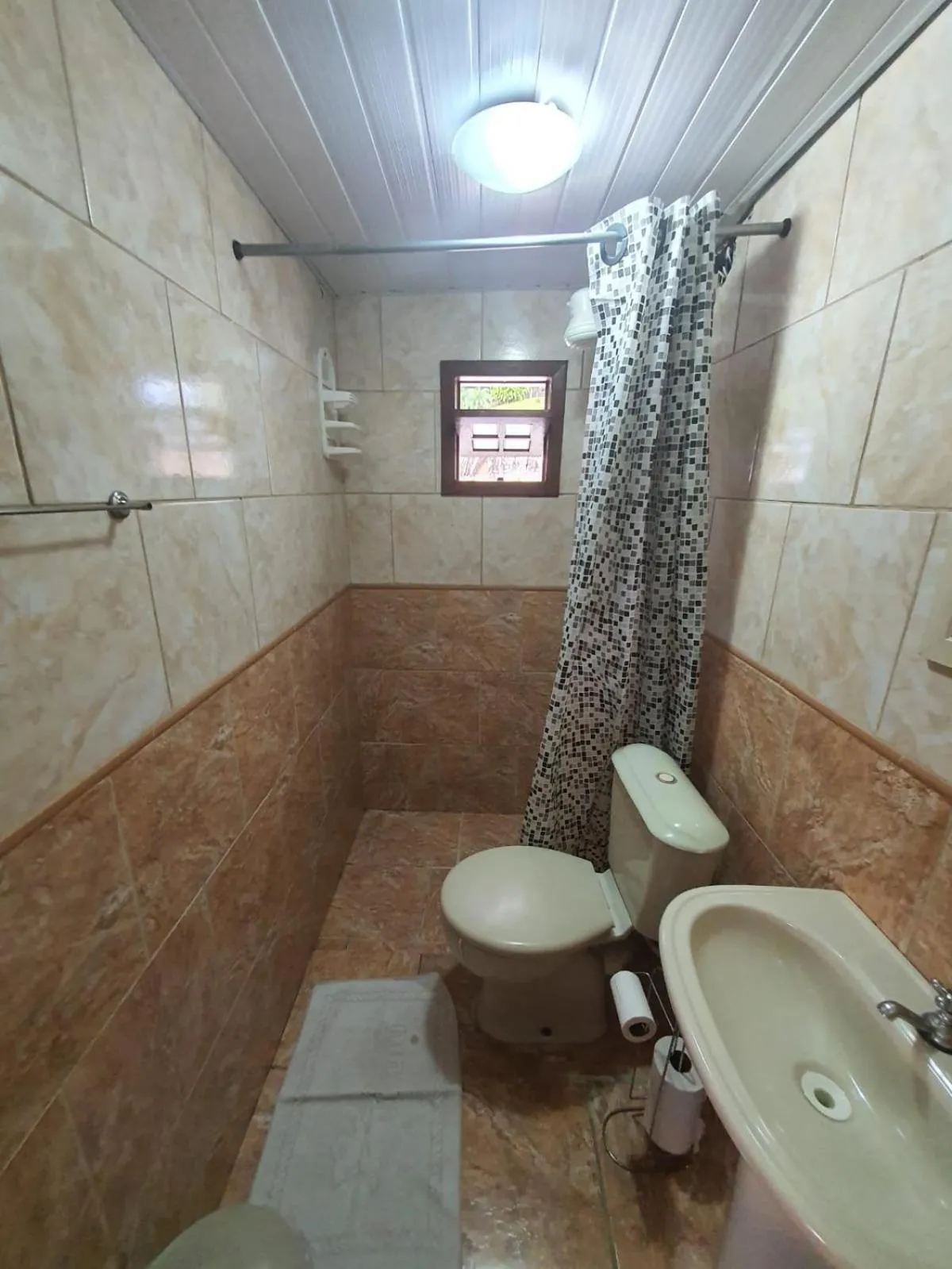 Bathroom in Pousada Tuiuiu
