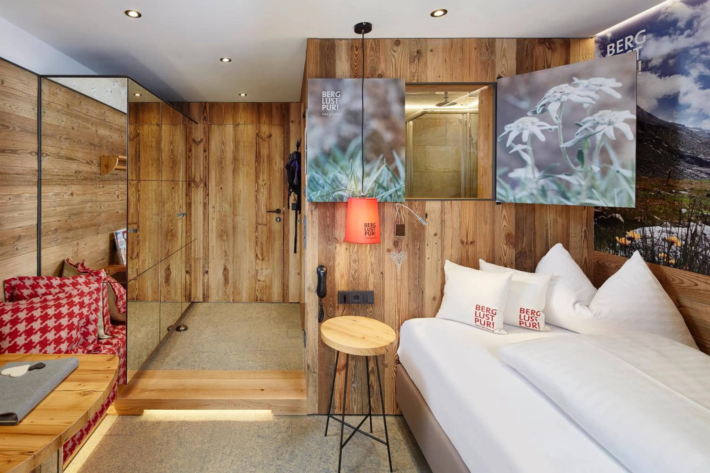 Decorative detail, Bed in Hotel Gassner - 4 Sterne Superior