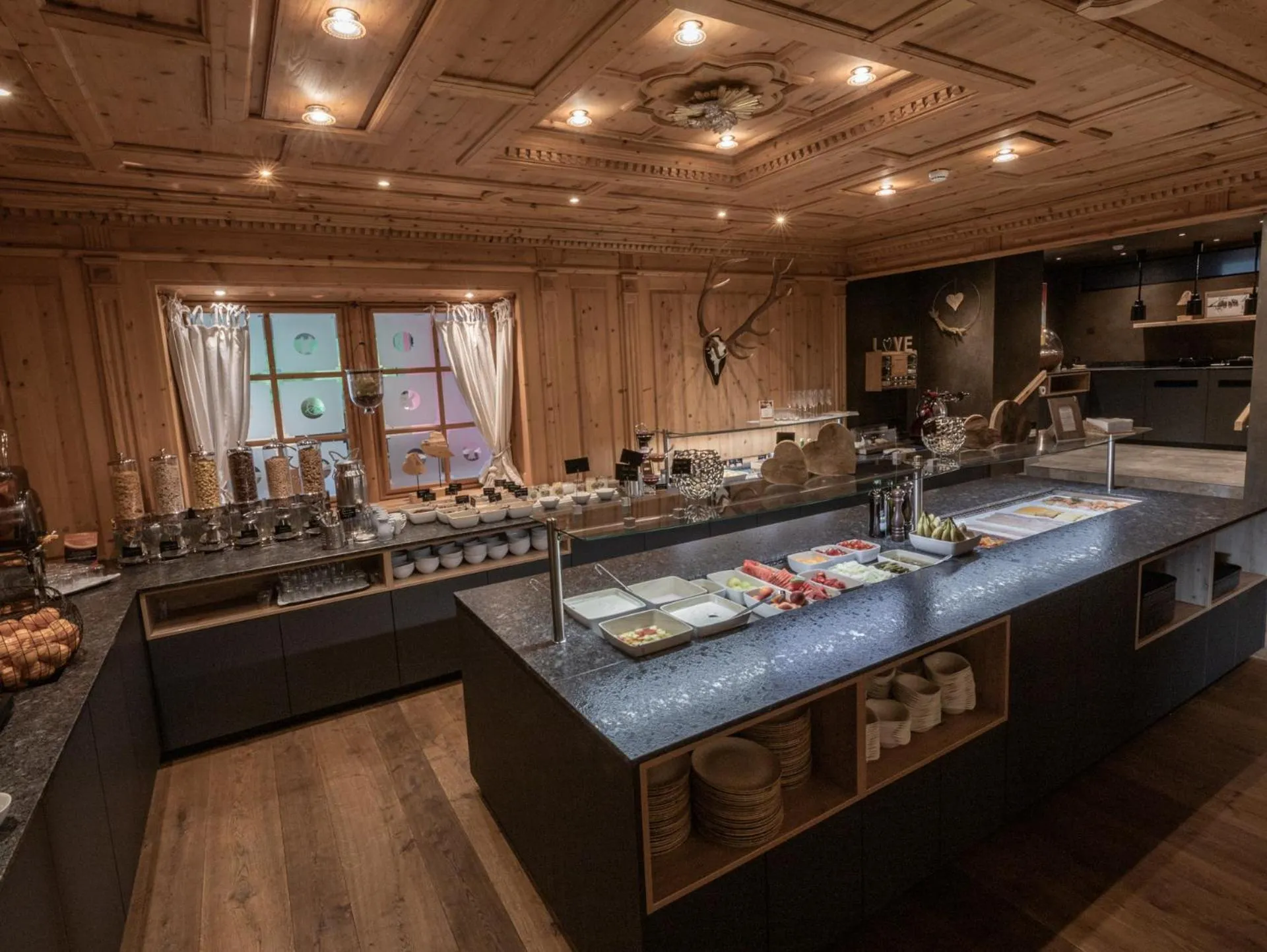 Buffet breakfast in Hotel Gassner - 4 Sterne Superior