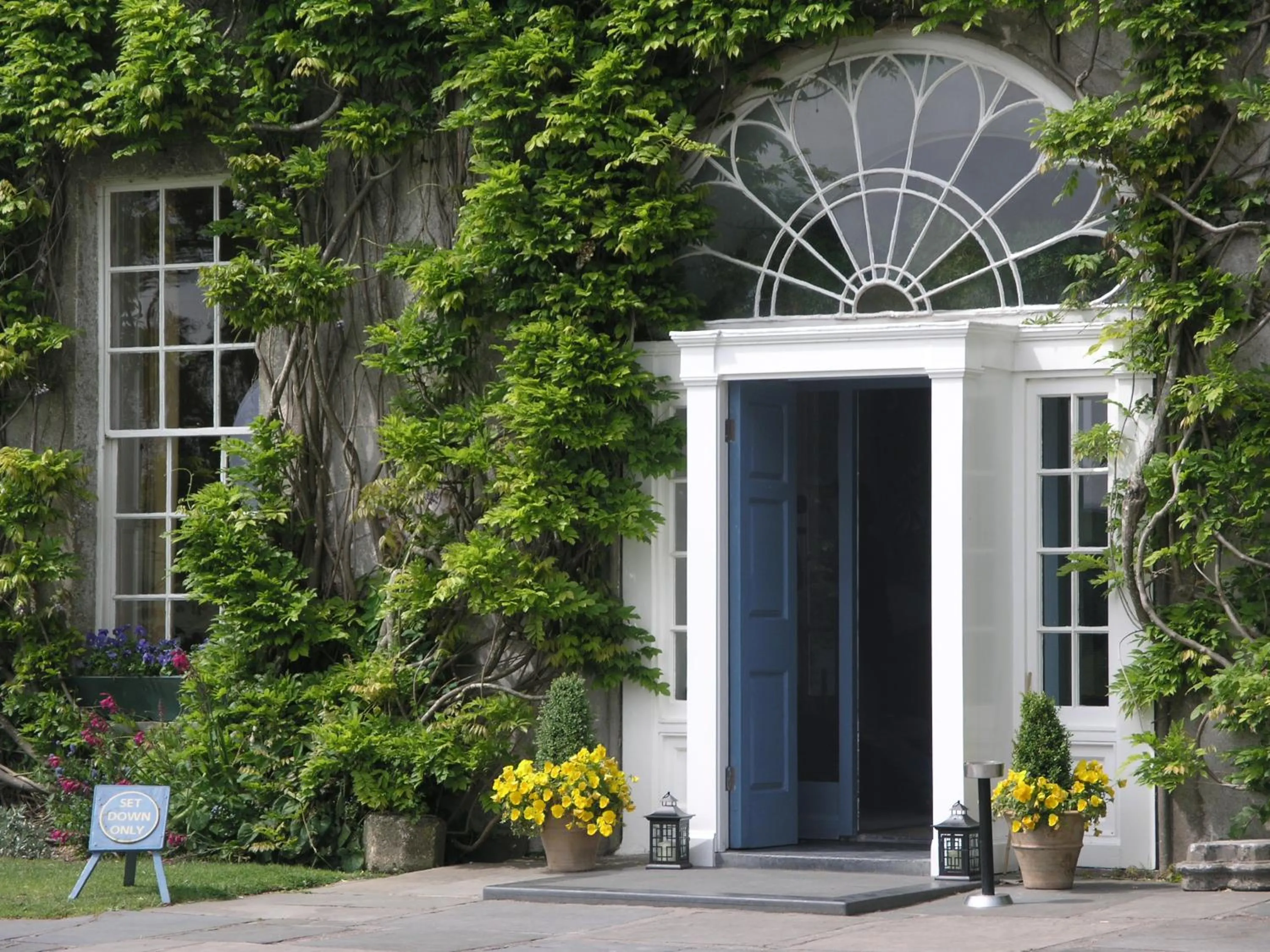 Facade/entrance in Ballymaloe House Hotel