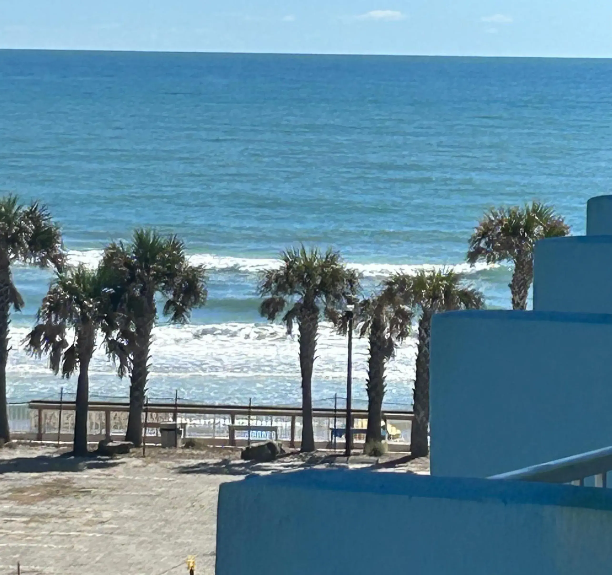 Luxury Beach Condos with Pool and Tiki Bar! Luxury Beach Condos with Pool and Tiki Bar!