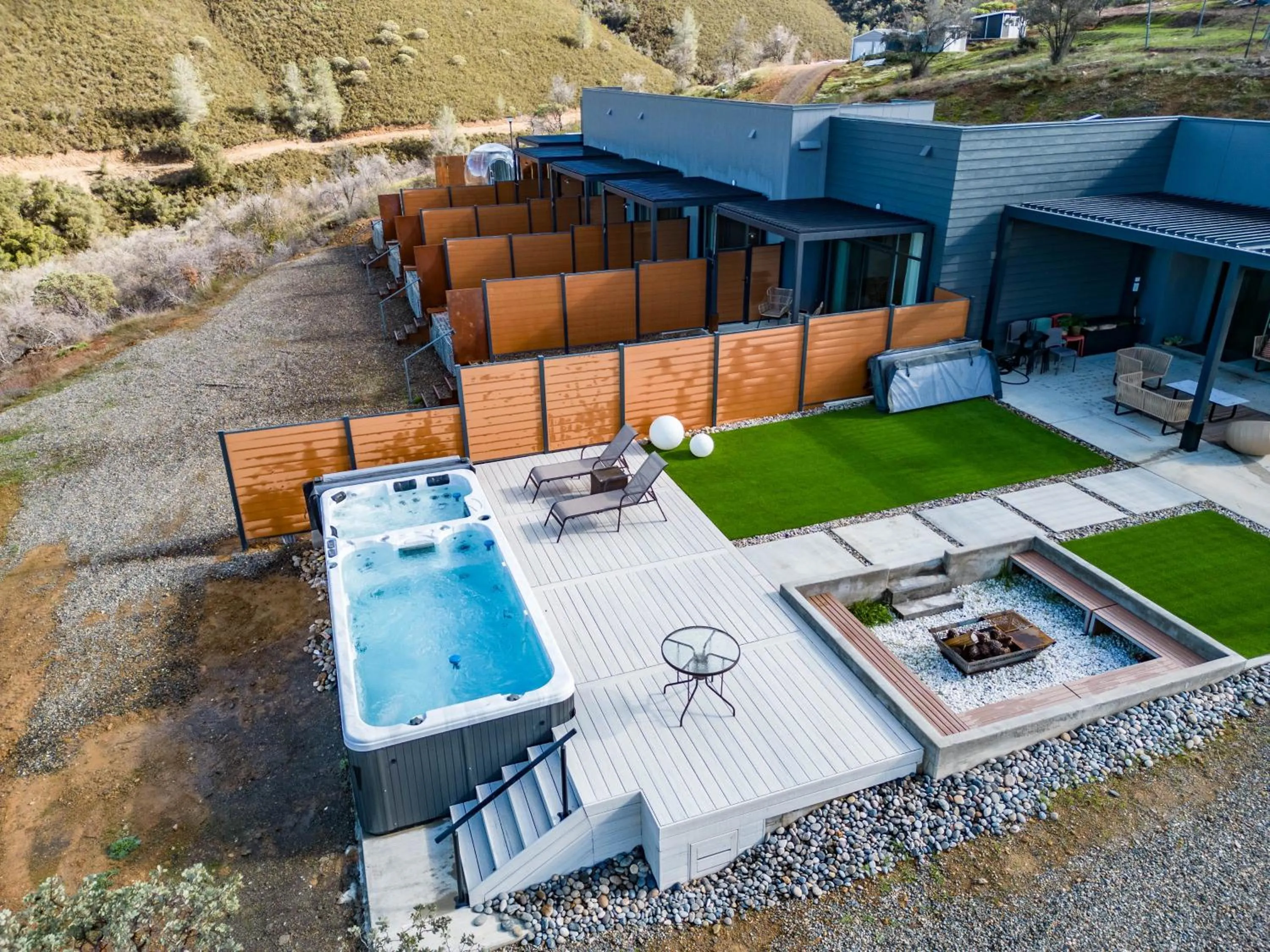 Patio in Horizon by Yosemite