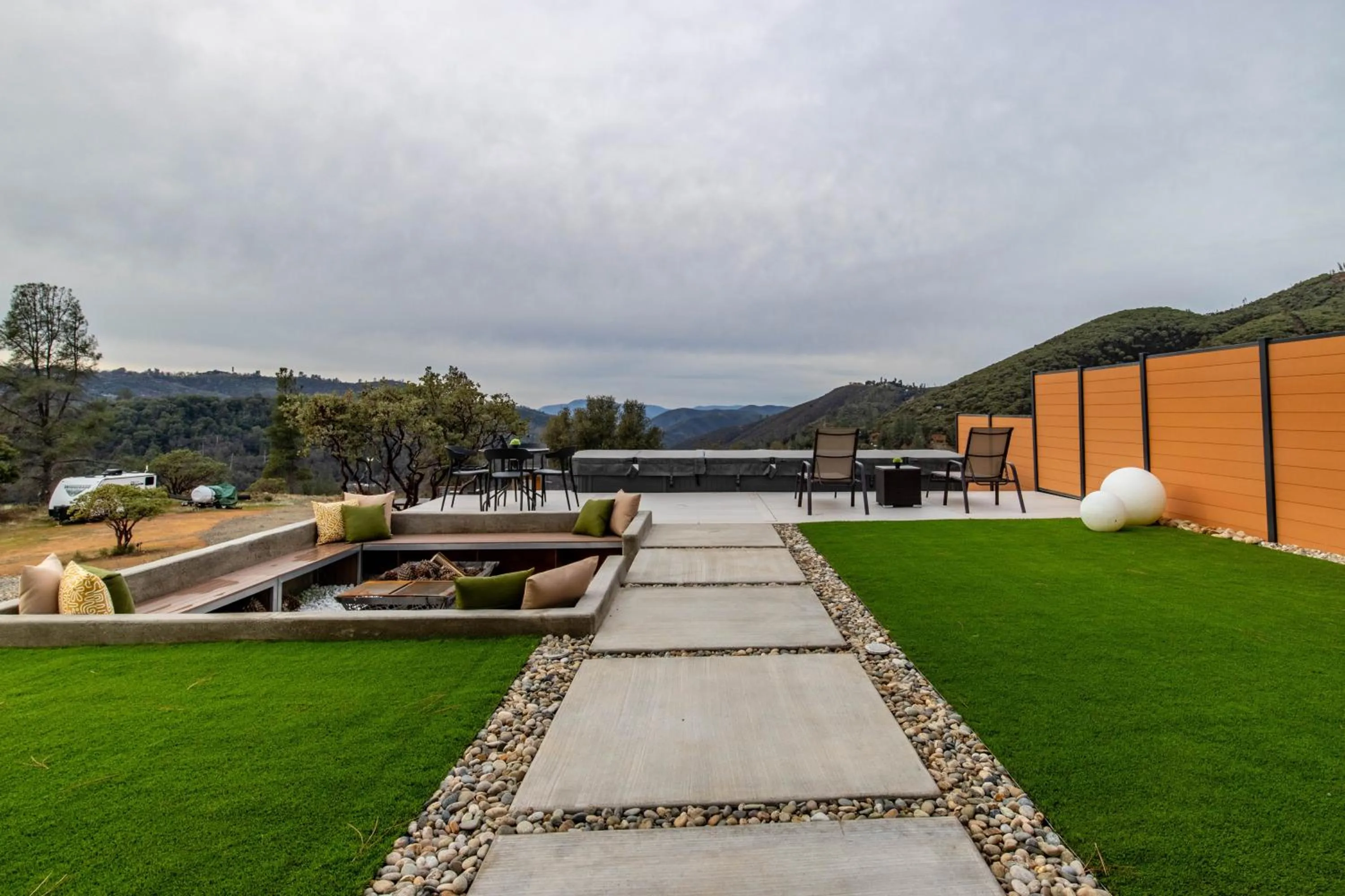 Patio in Horizon by Yosemite