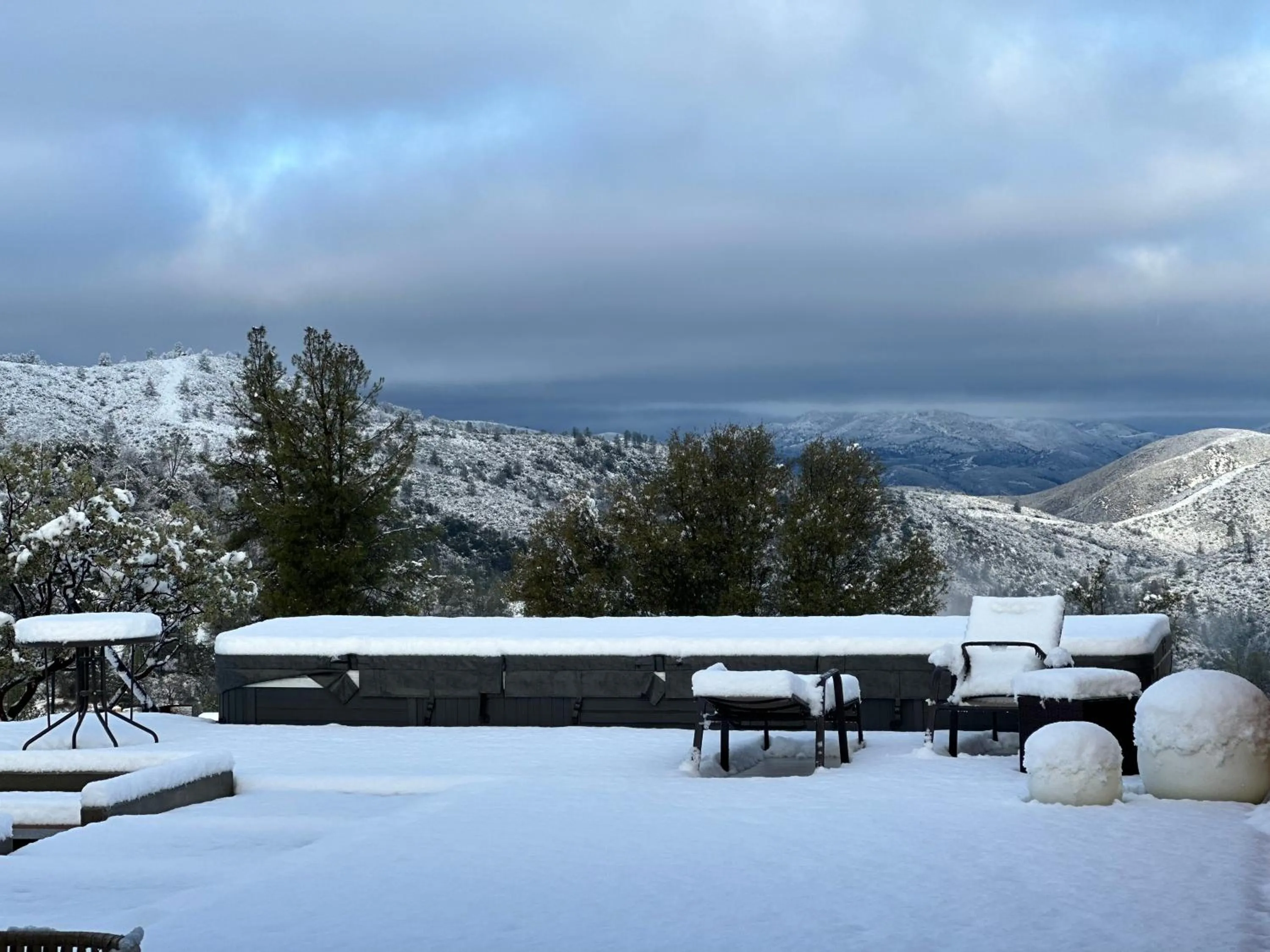 Winter in Horizon by Yosemite