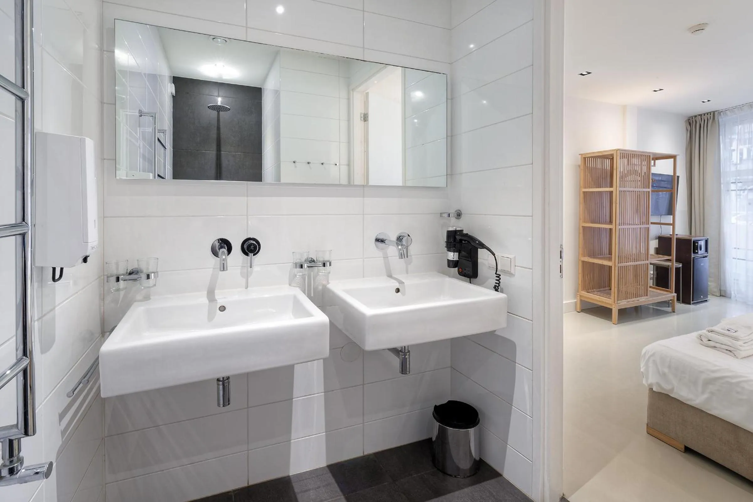 Bed in Marnix360apartments The Mansion Suites