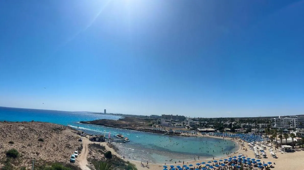 Kritamo Beach Hotel Apartments