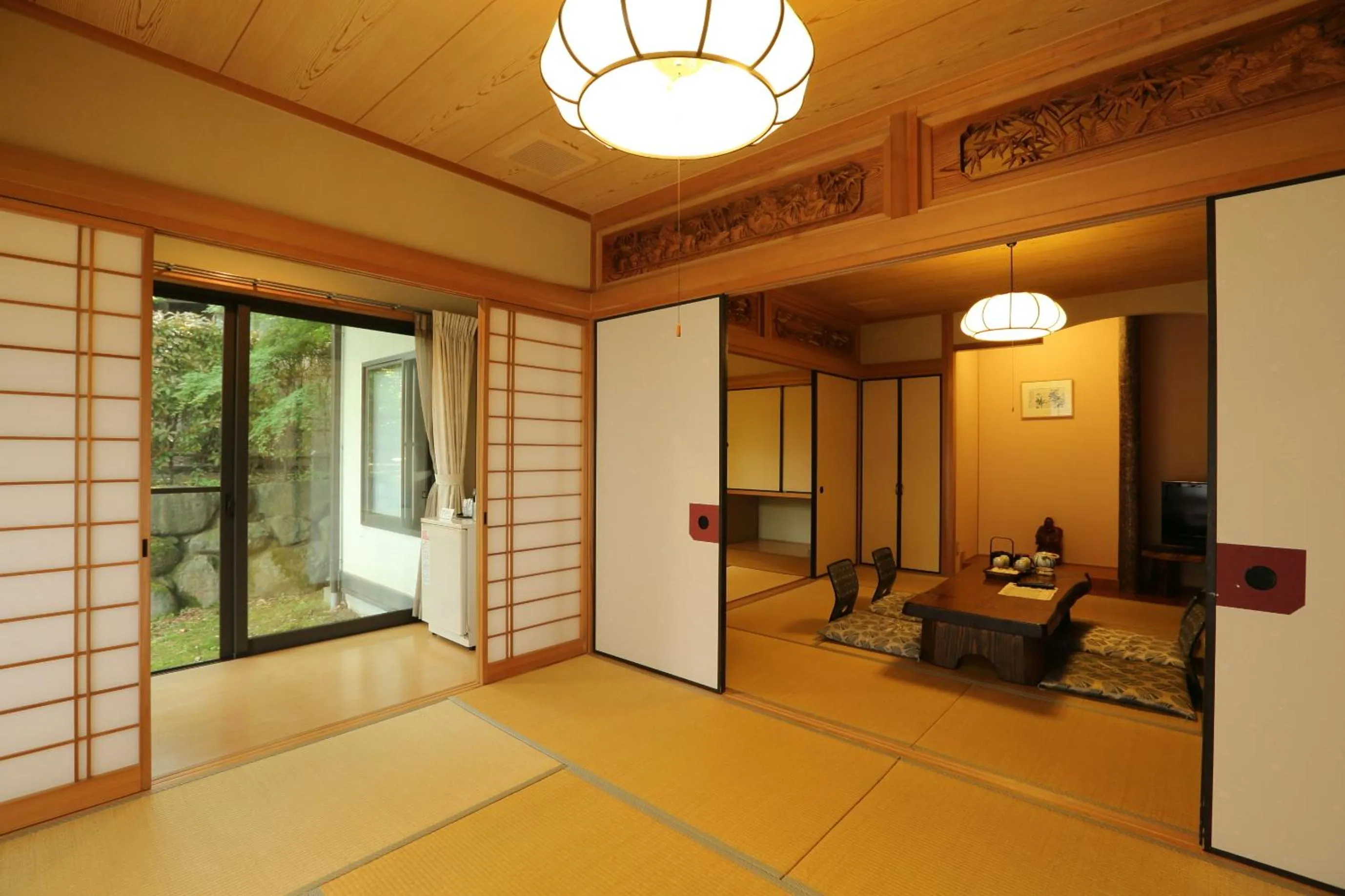Photo of the whole room in Tawarayama Onsen Ryokan Minawa