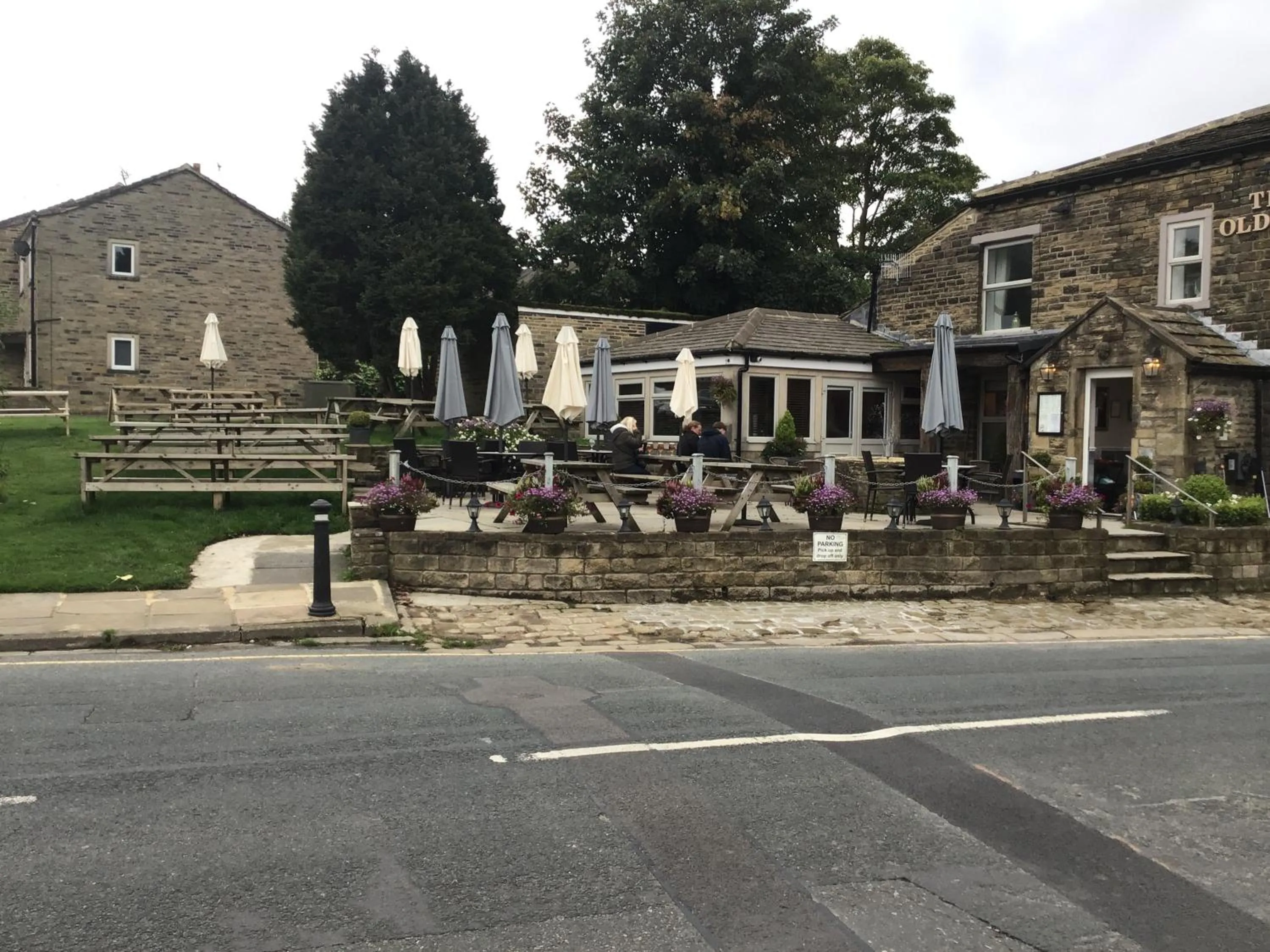 Old Sun Inn