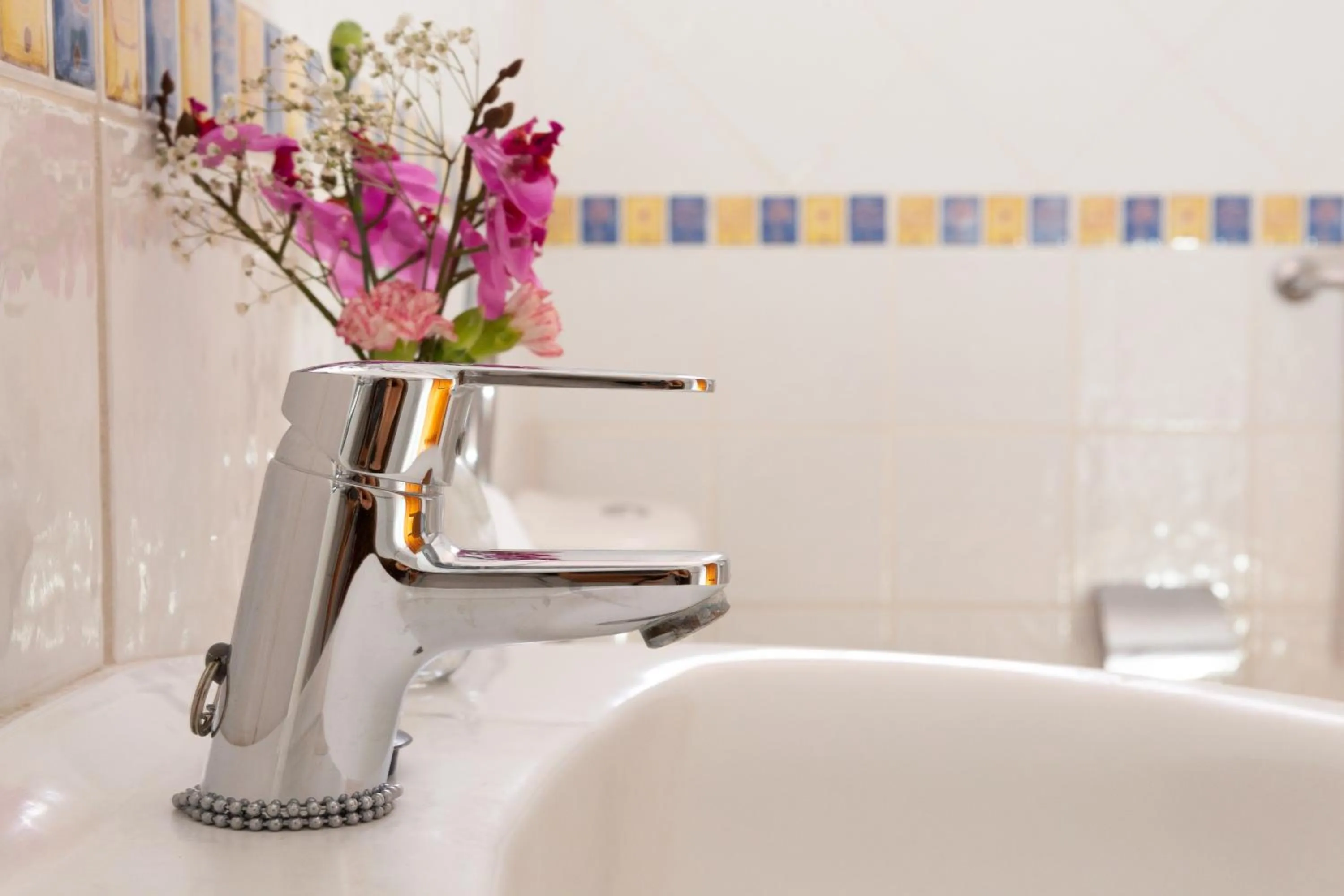 Bathroom in Club Tenerife Apartments