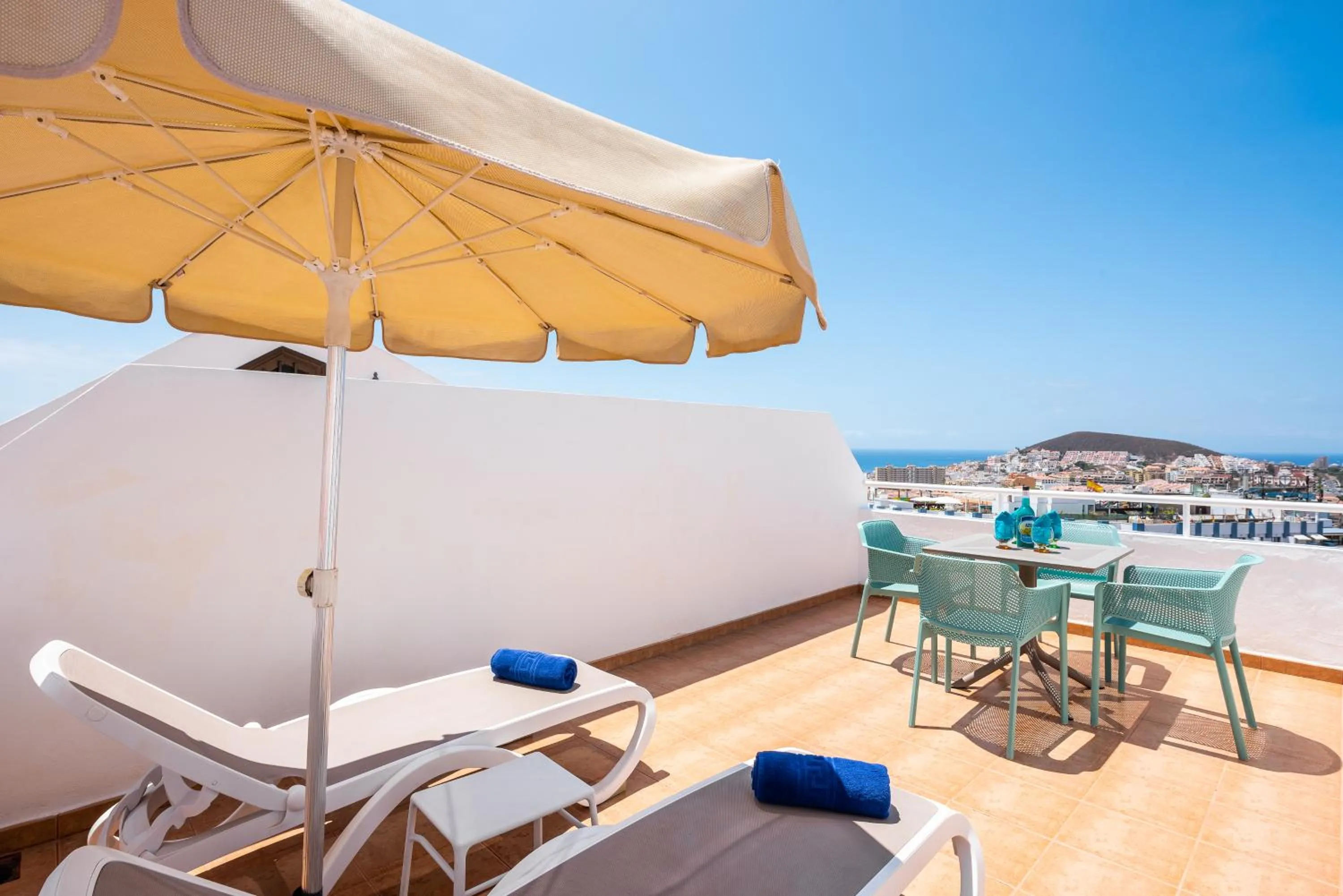 Solarium in Club Tenerife Apartments