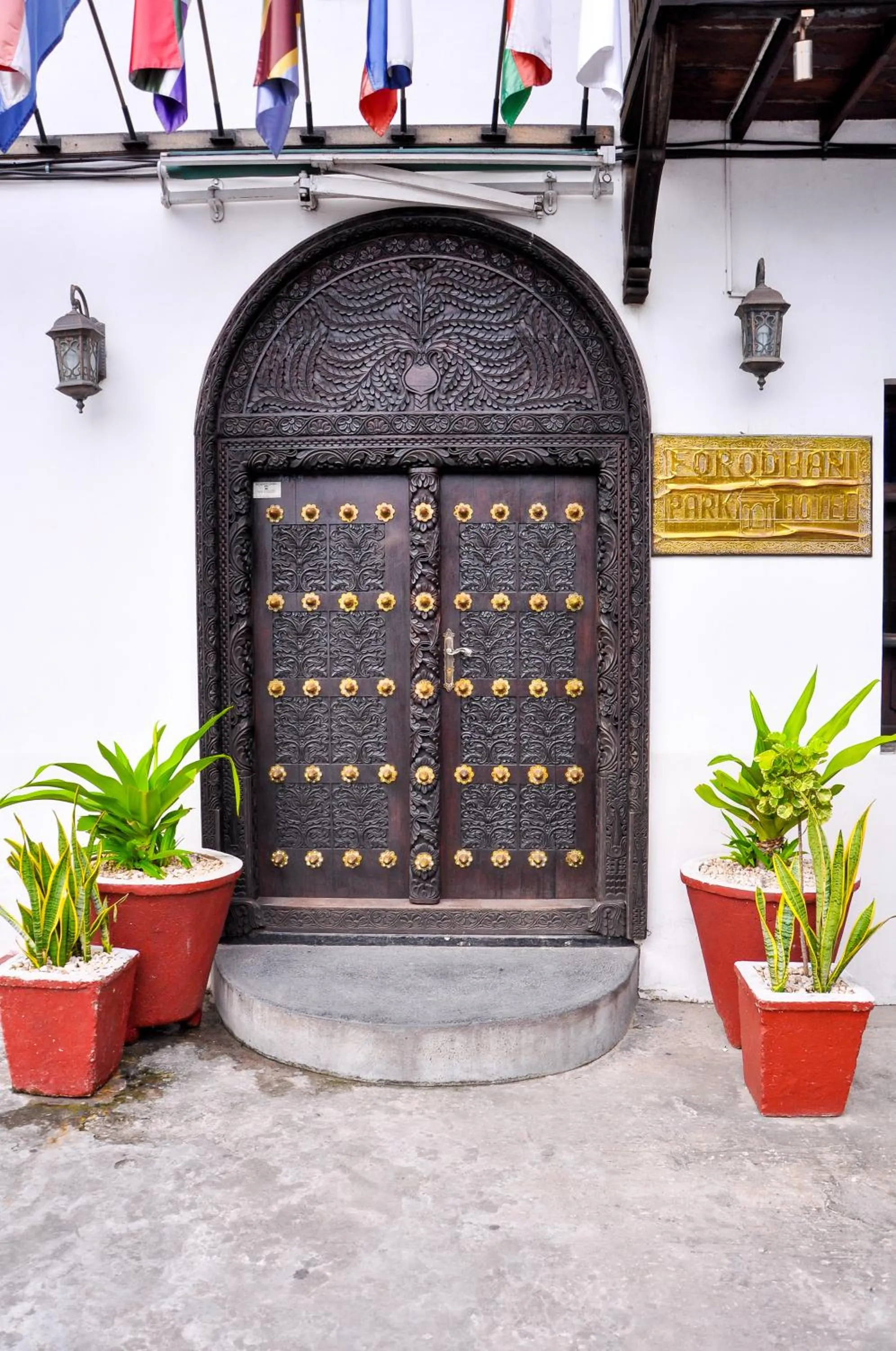 Facade/entrance in Forodhani Park Hotel