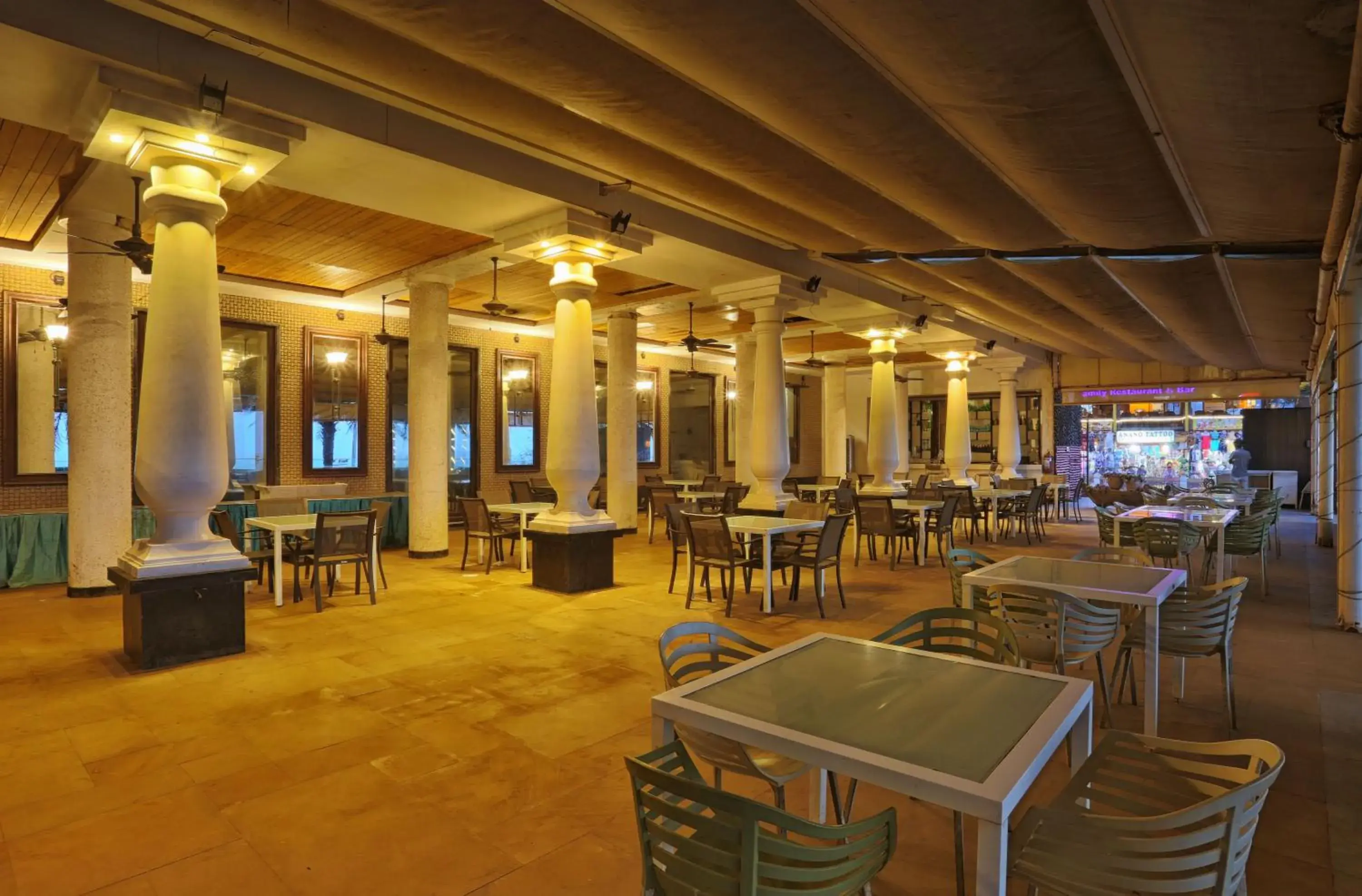 Restaurant/places to eat in Calangute Residency Restaurant/places to eat in Calangute Residency