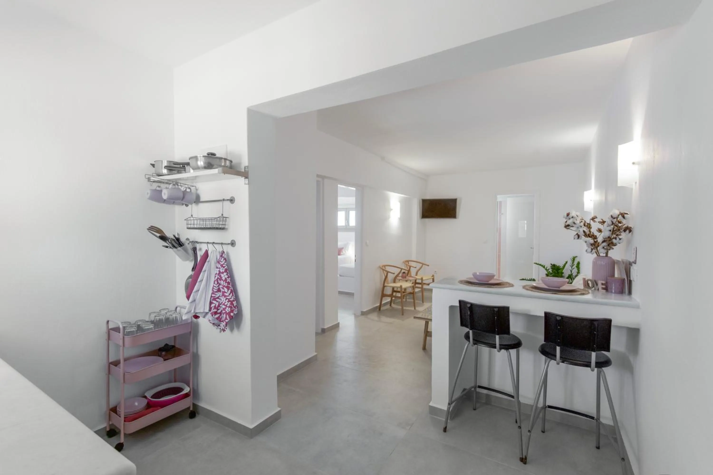 Decorative detail in Margarita Studios Ambelas