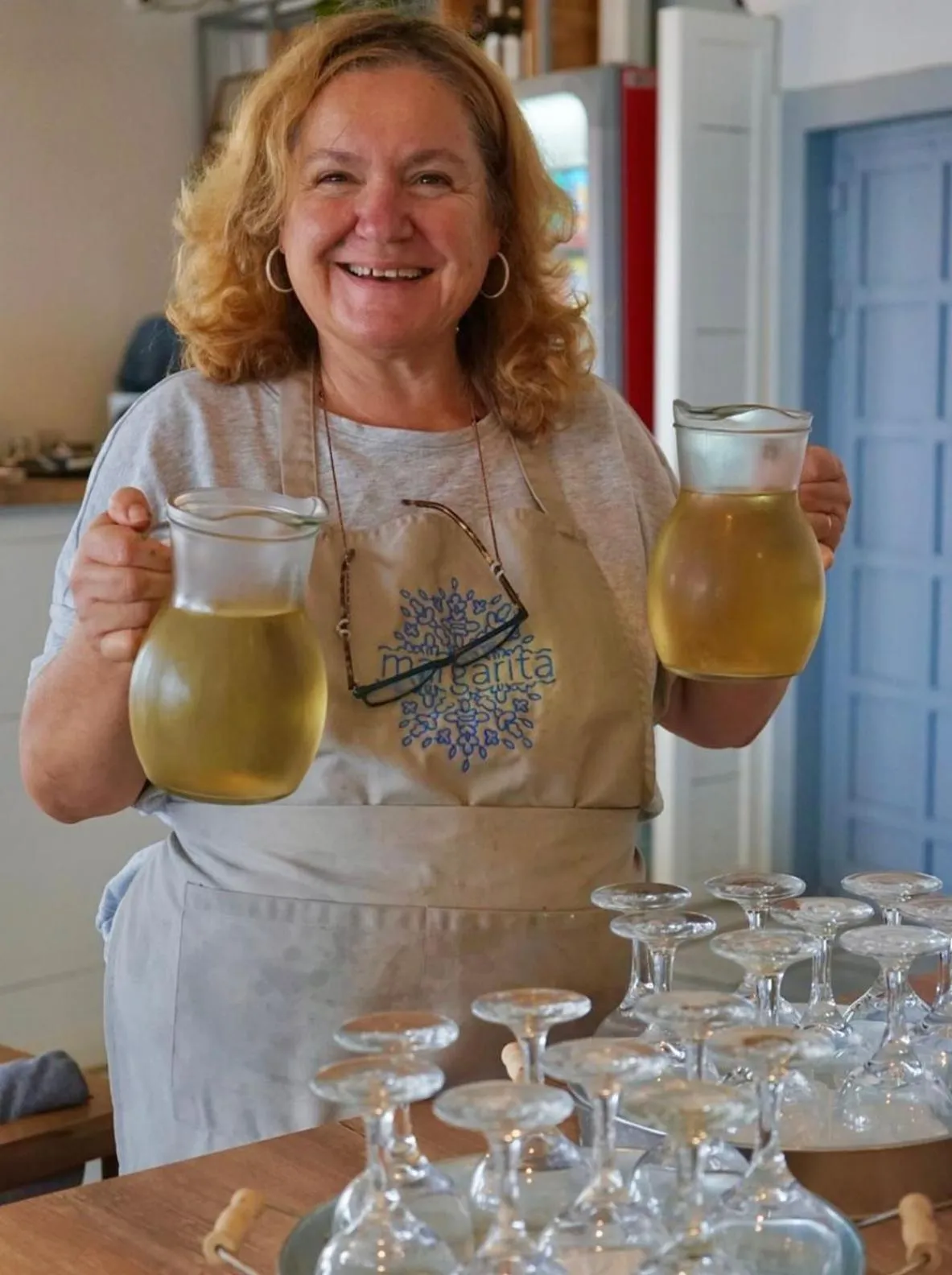 Restaurant/places to eat in Margarita Studios Ambelas