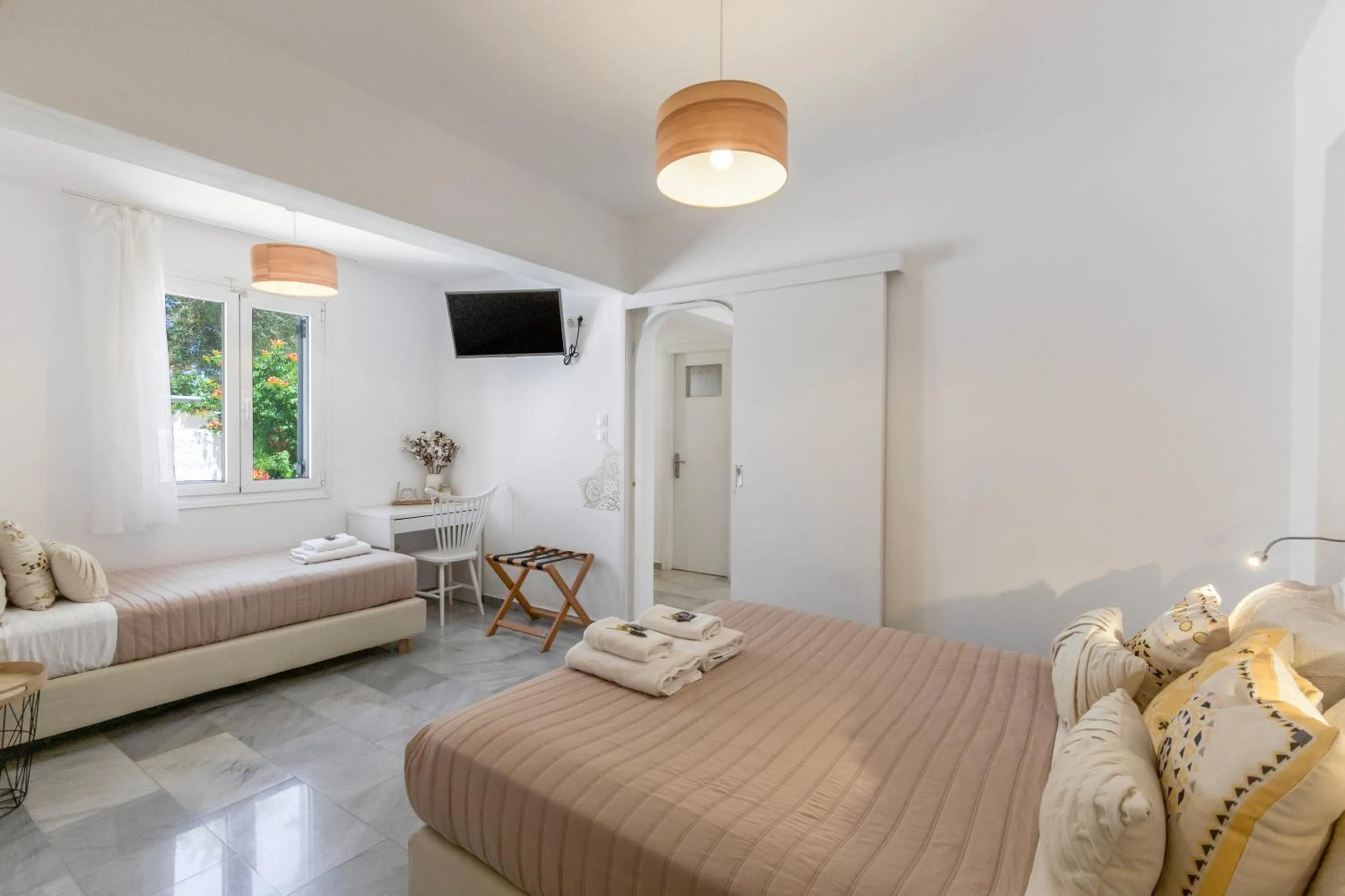 Bed in Margarita Studios Ambelas