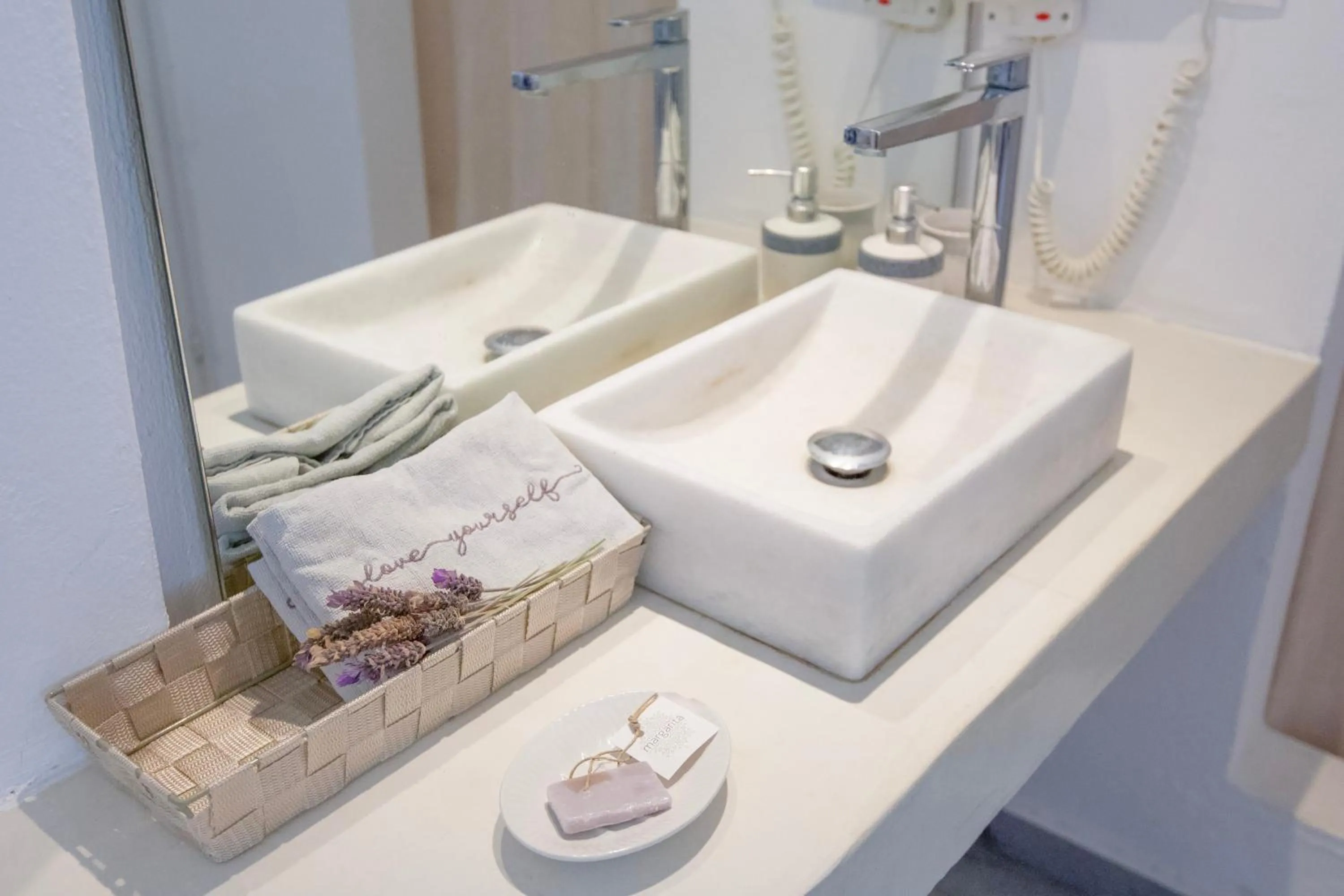 Bathroom in Margarita Studios Ambelas