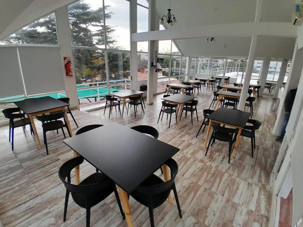 HOTEL CRISTAL