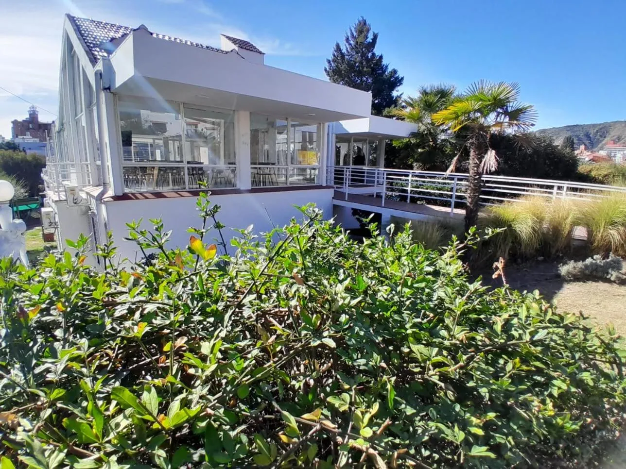HOTEL CRISTAL