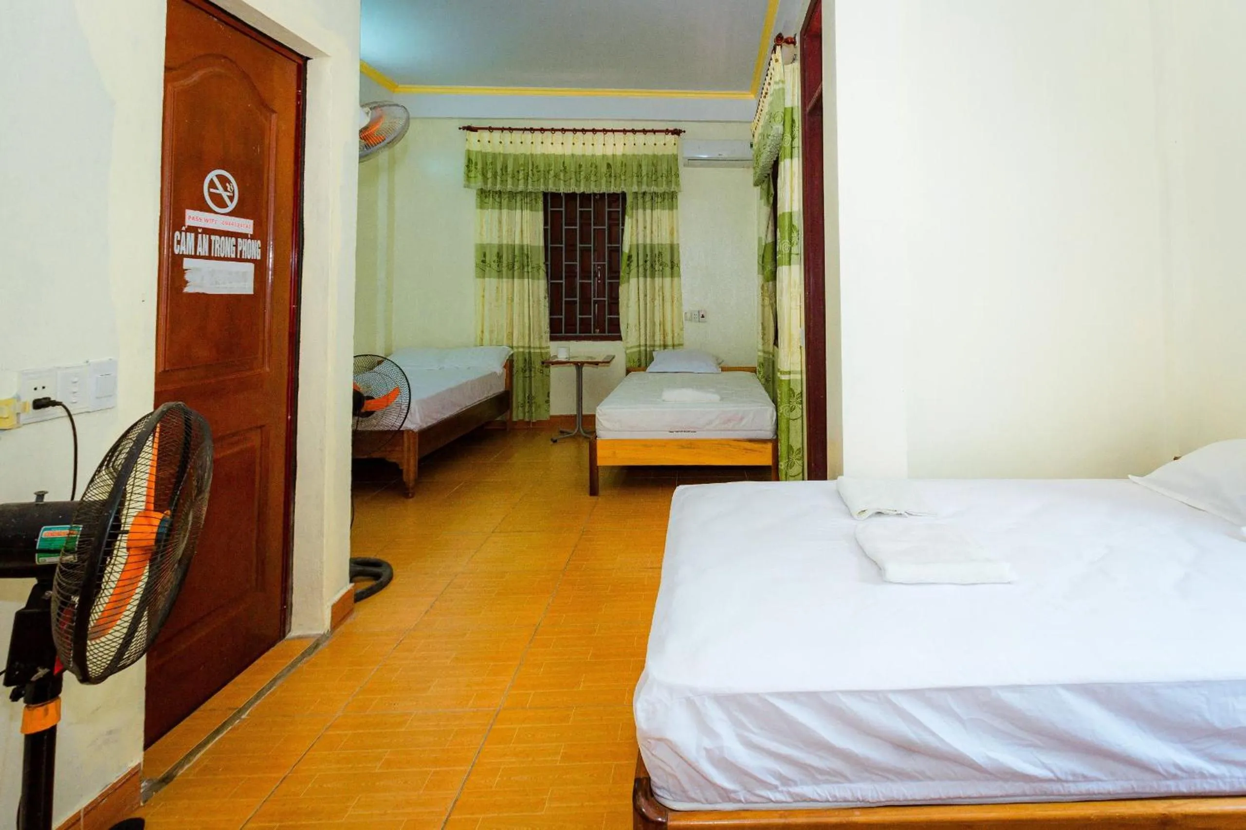 Bed in Hotel CÔ CÚC