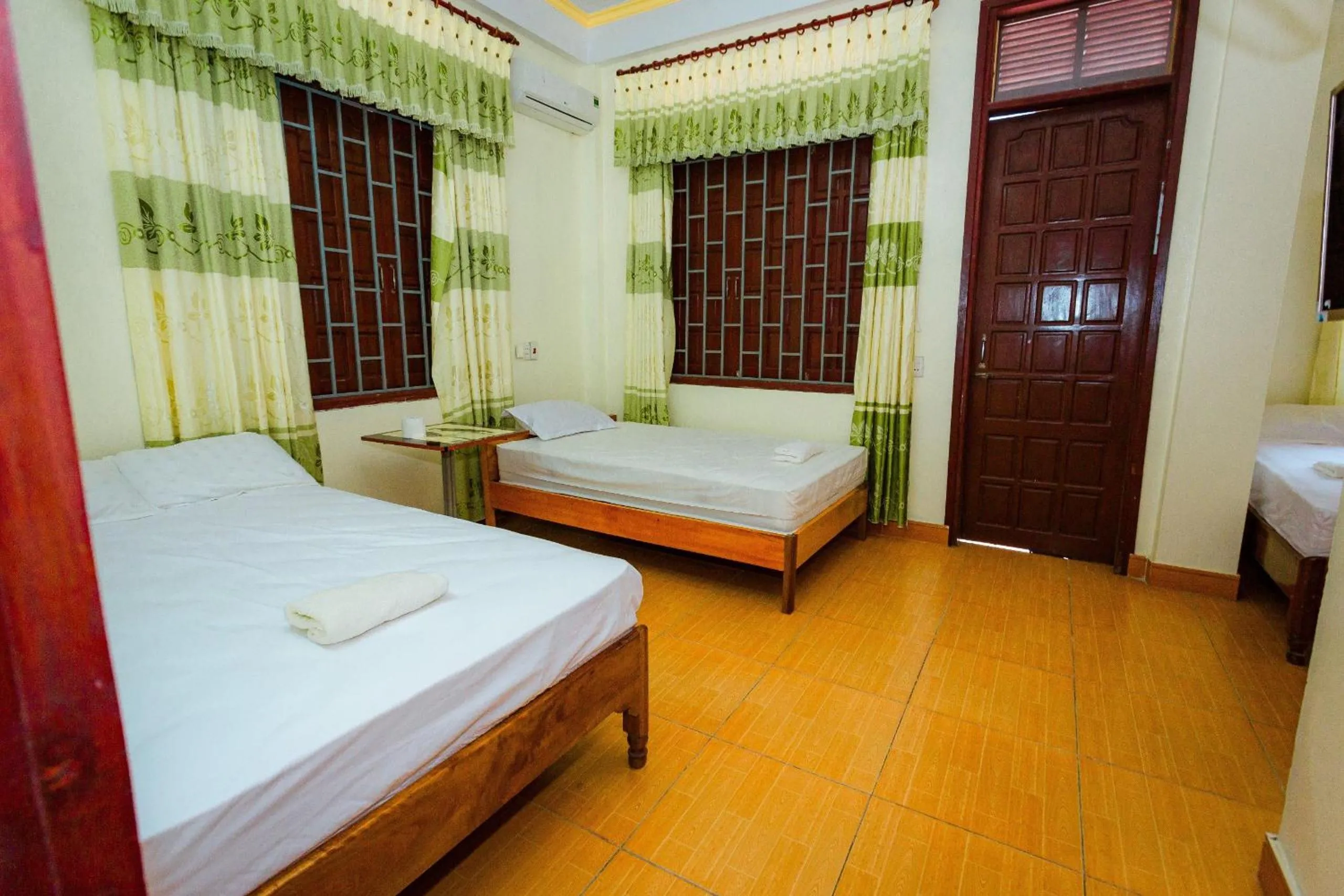 Bed in Hotel CÔ CÚC