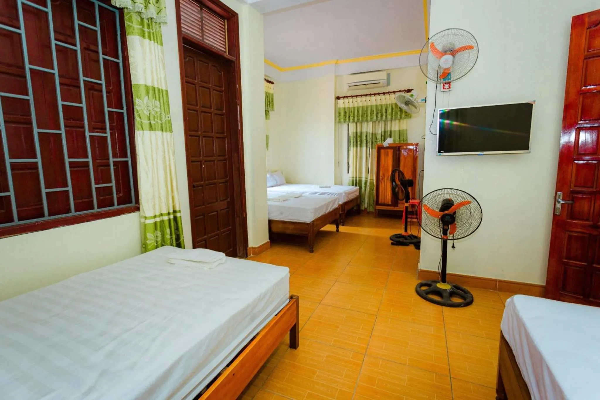 Bed in Hotel CÔ CÚC