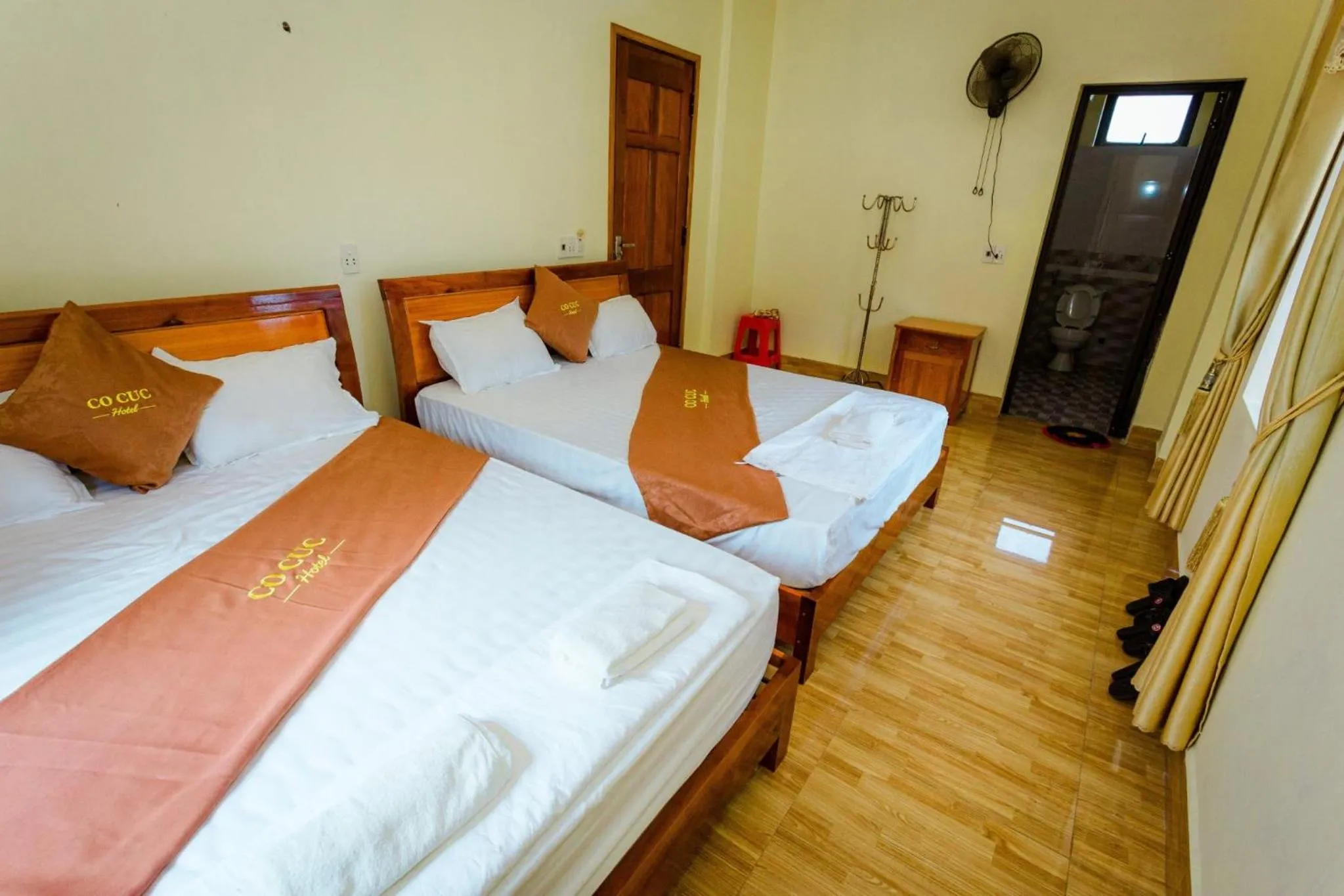 Bed in Hotel CÔ CÚC