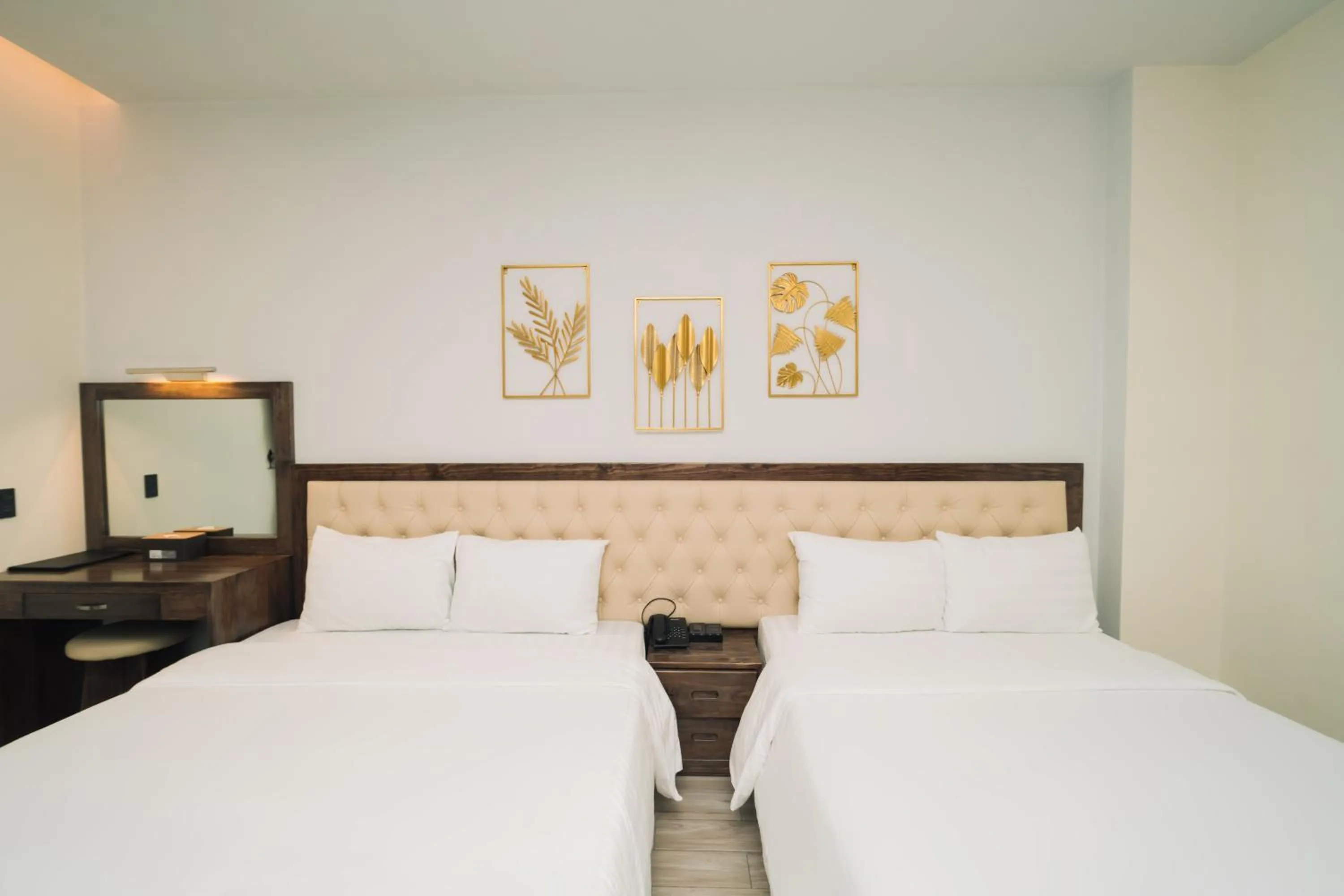 Bed in Greenview City Hotel