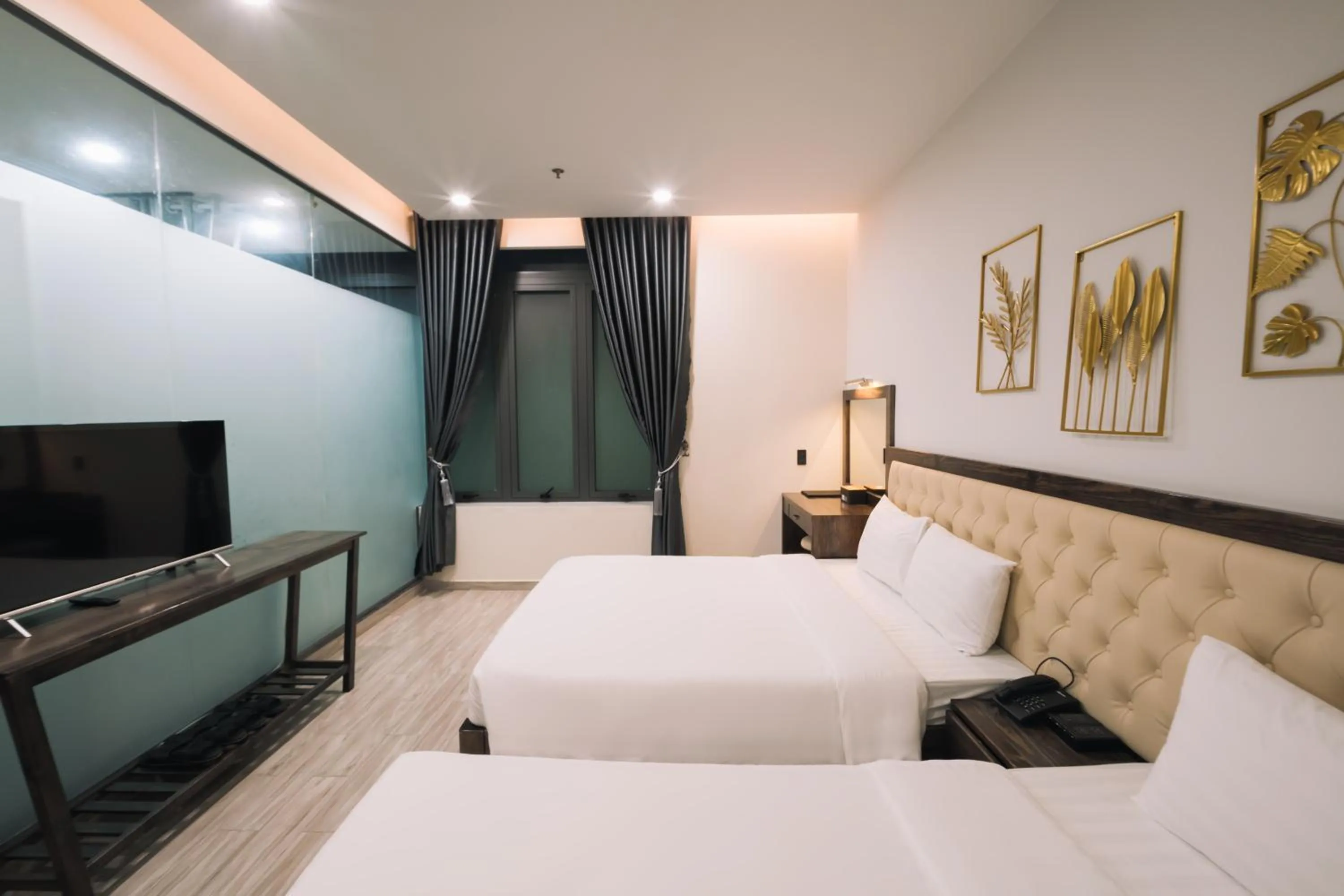 Bed in Greenview City Hotel