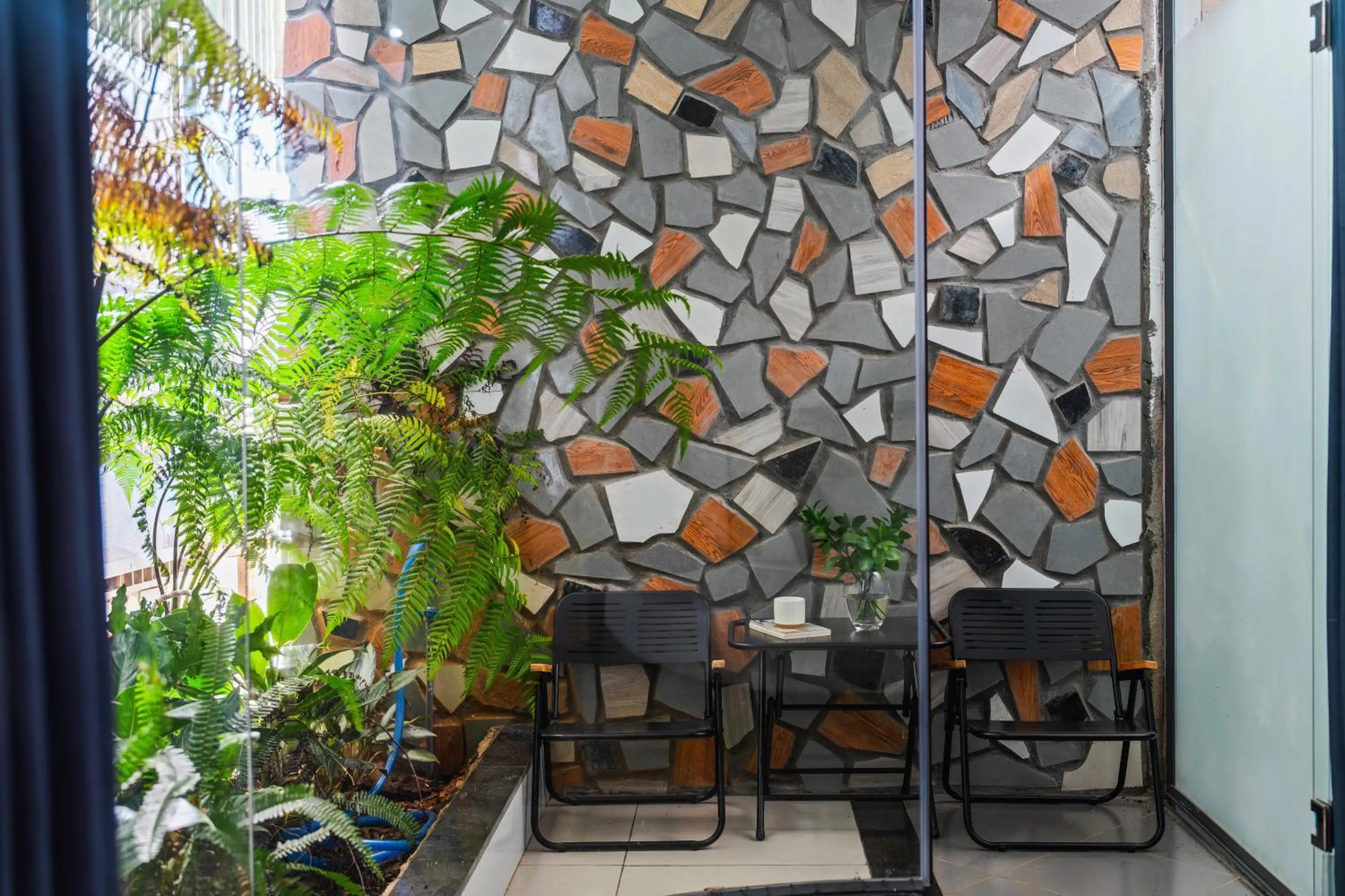 Garden in Greenview City Hotel