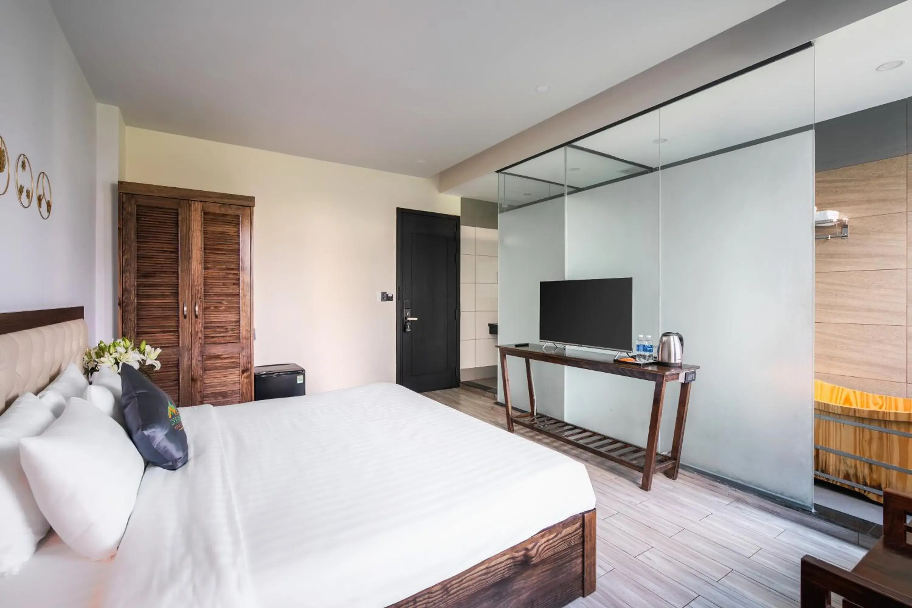 Bed in Greenview City Hotel Bed in Greenview City Hotel