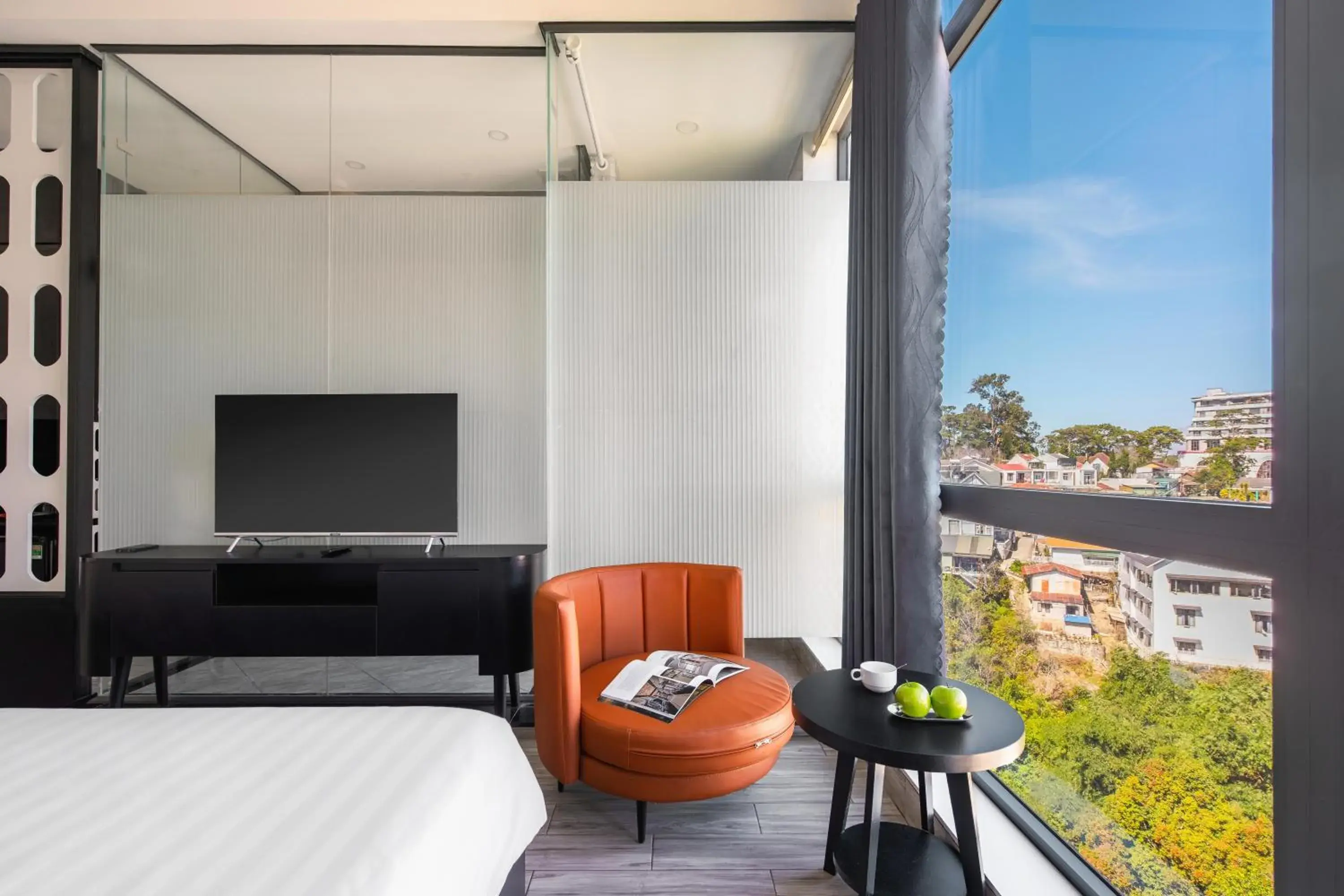 Day, Bed in Greenview City Hotel Day, Bed in Greenview City Hotel