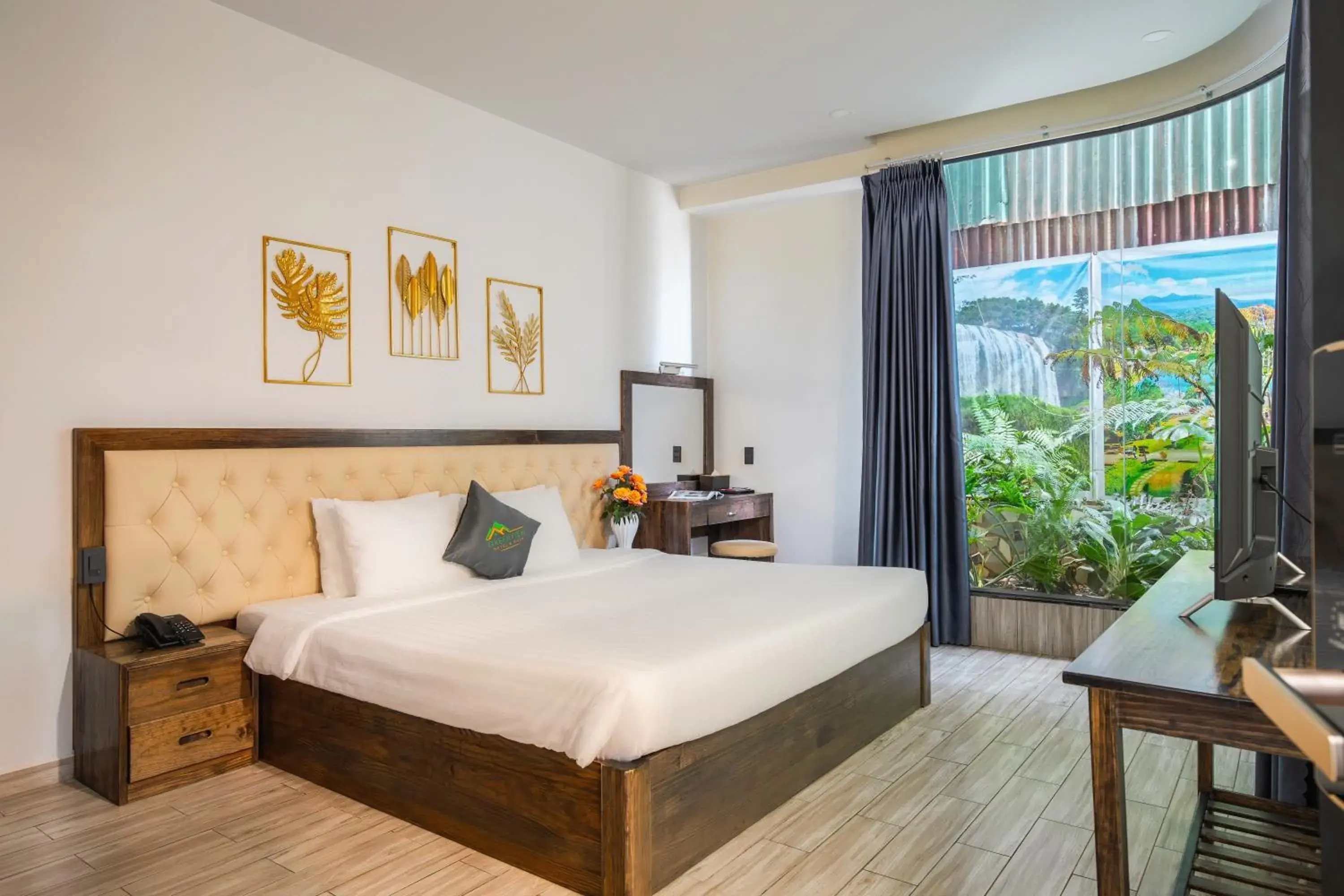 Bed in Greenview City Hotel Bed in Greenview City Hotel