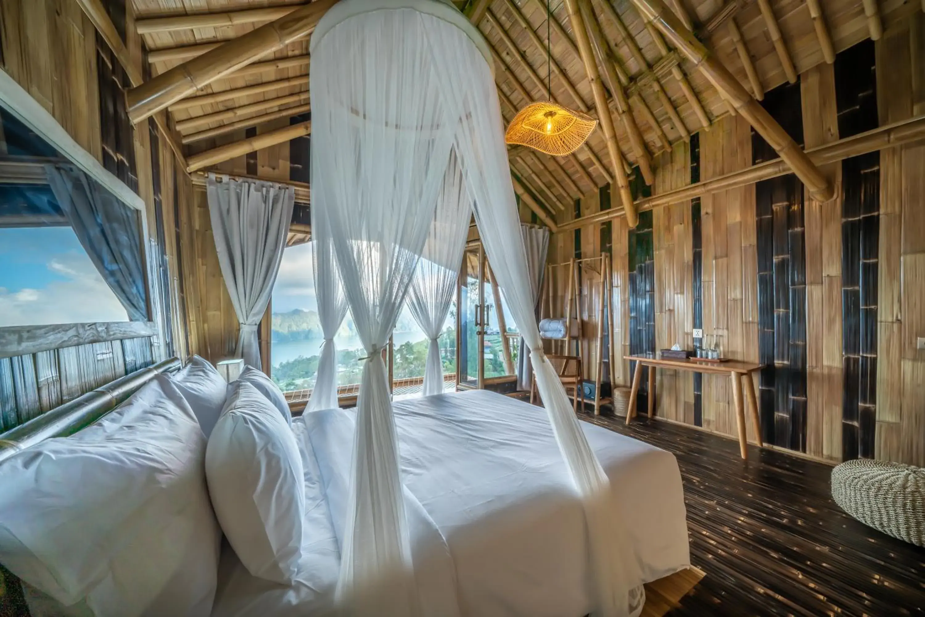 Bed in The Dewi Eco Bamboo Villa Bed in The Dewi Eco Bamboo Villa