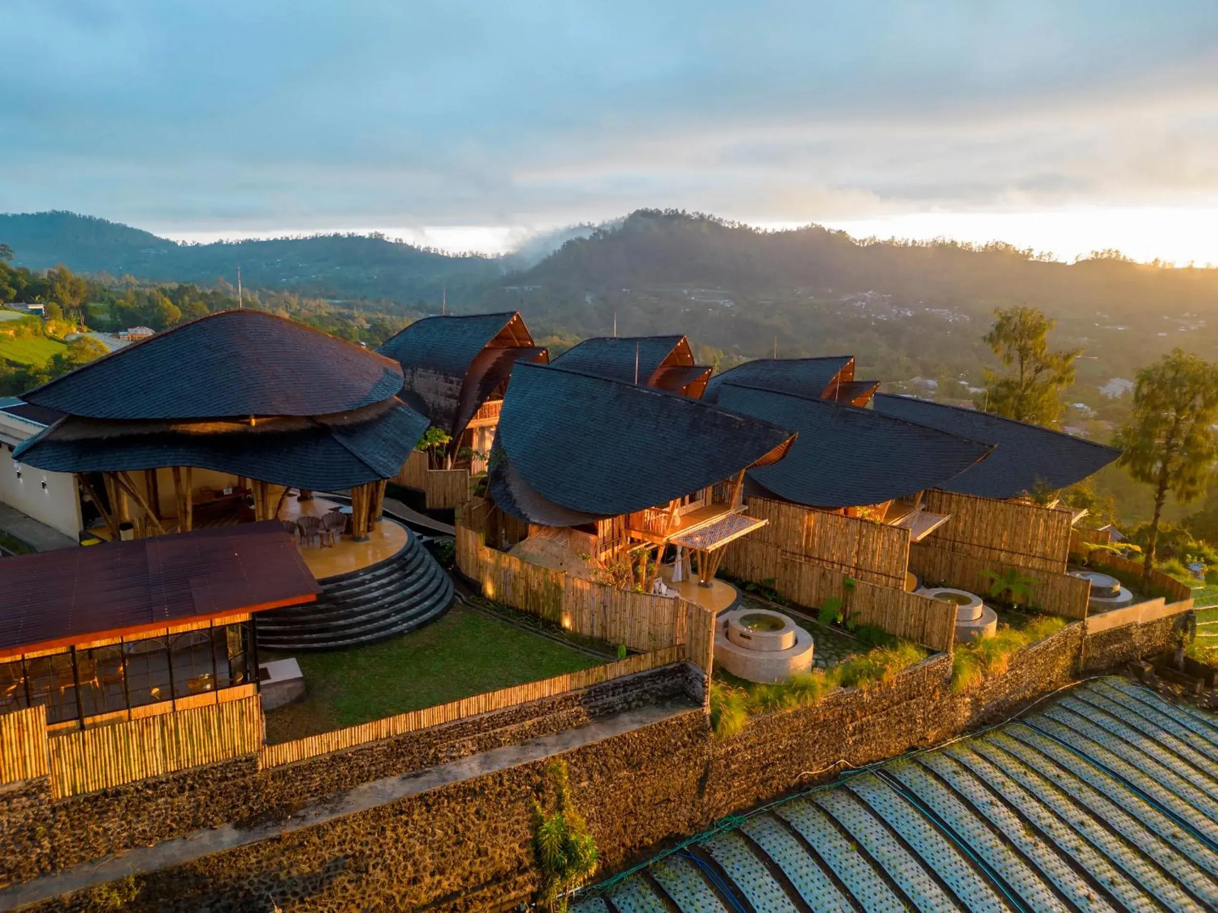 Restaurant/places to eat in The Dewi Eco Bamboo Villa Restaurant/places to eat in The Dewi Eco Bamboo Villa