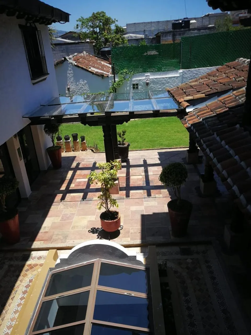 Inner courtyard view in HOTEL PLAZA SAN CRISTOBAL INN