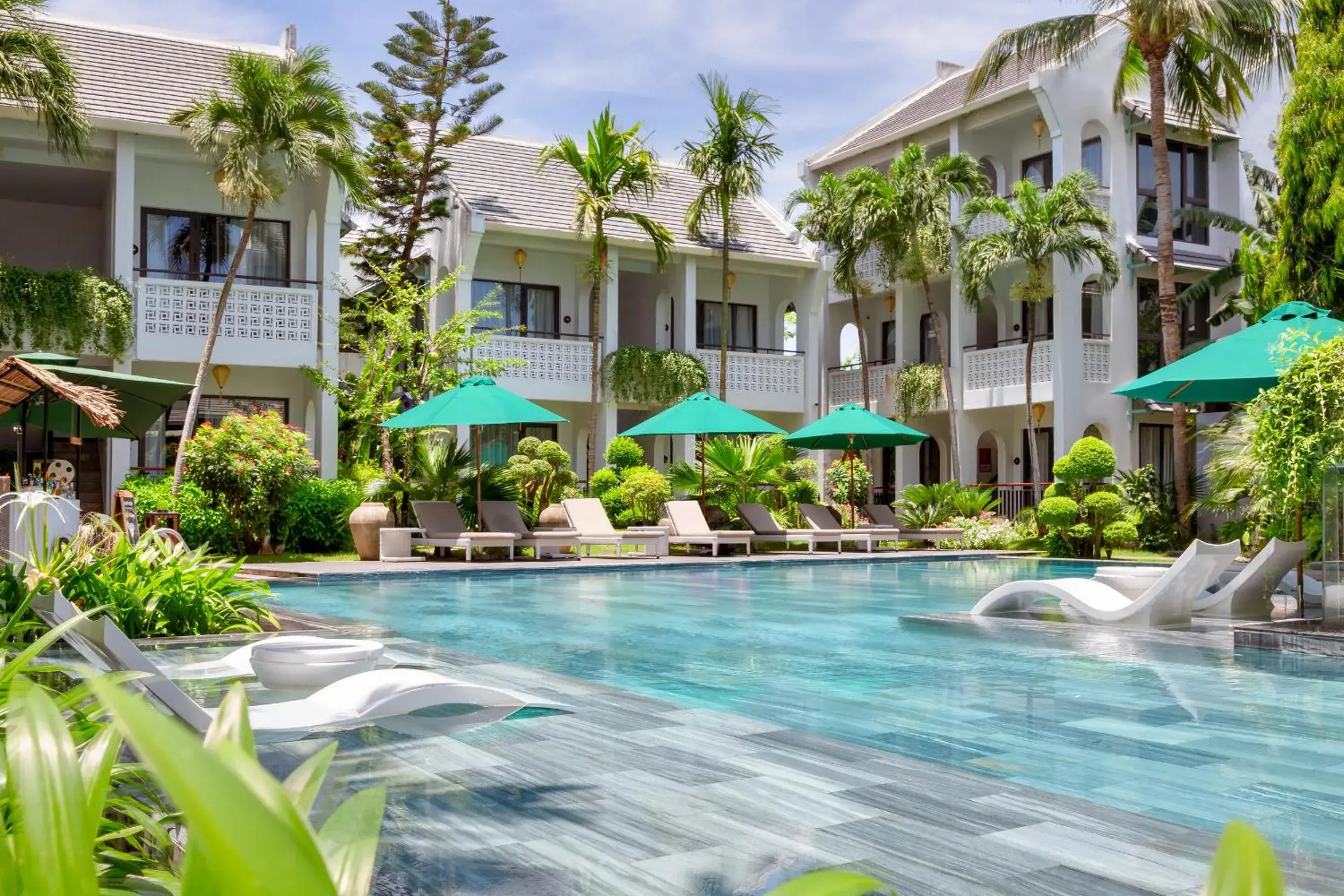 Swimming pool in The Saga Hotel Hoi An Swimming pool in The Saga Hotel Hoi An