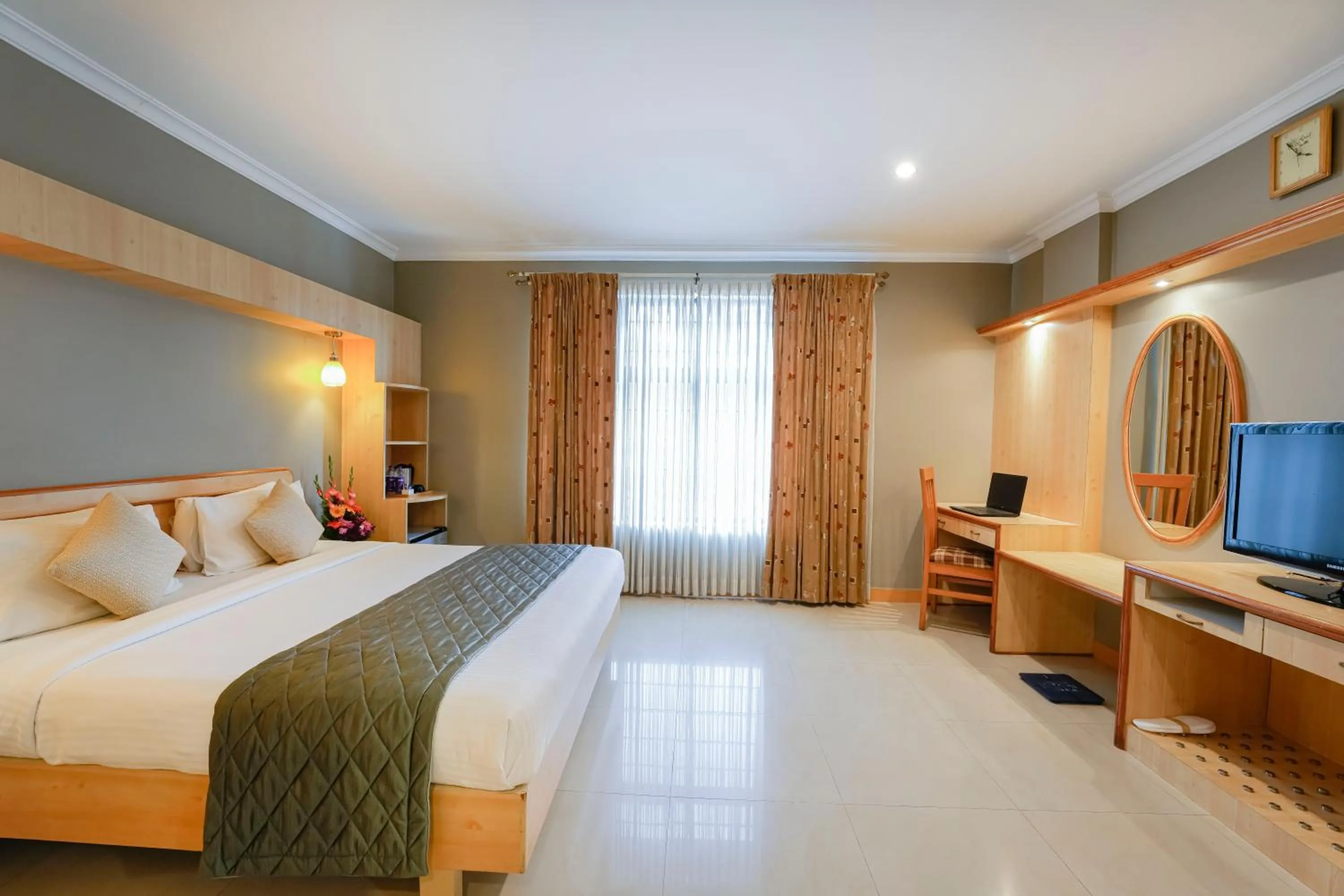 Bed in Cross Roads Inn