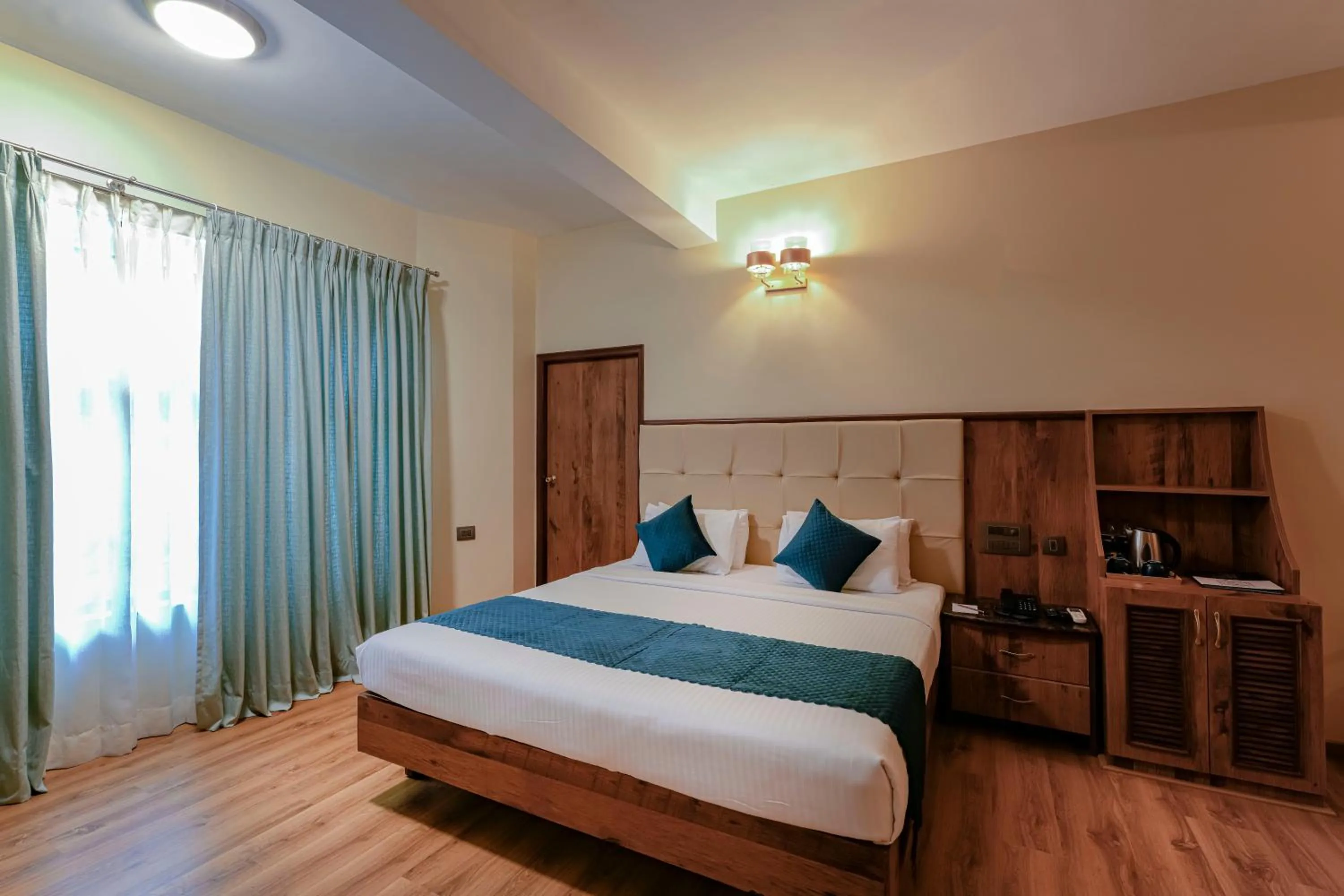 Bed in Cross Roads Inn