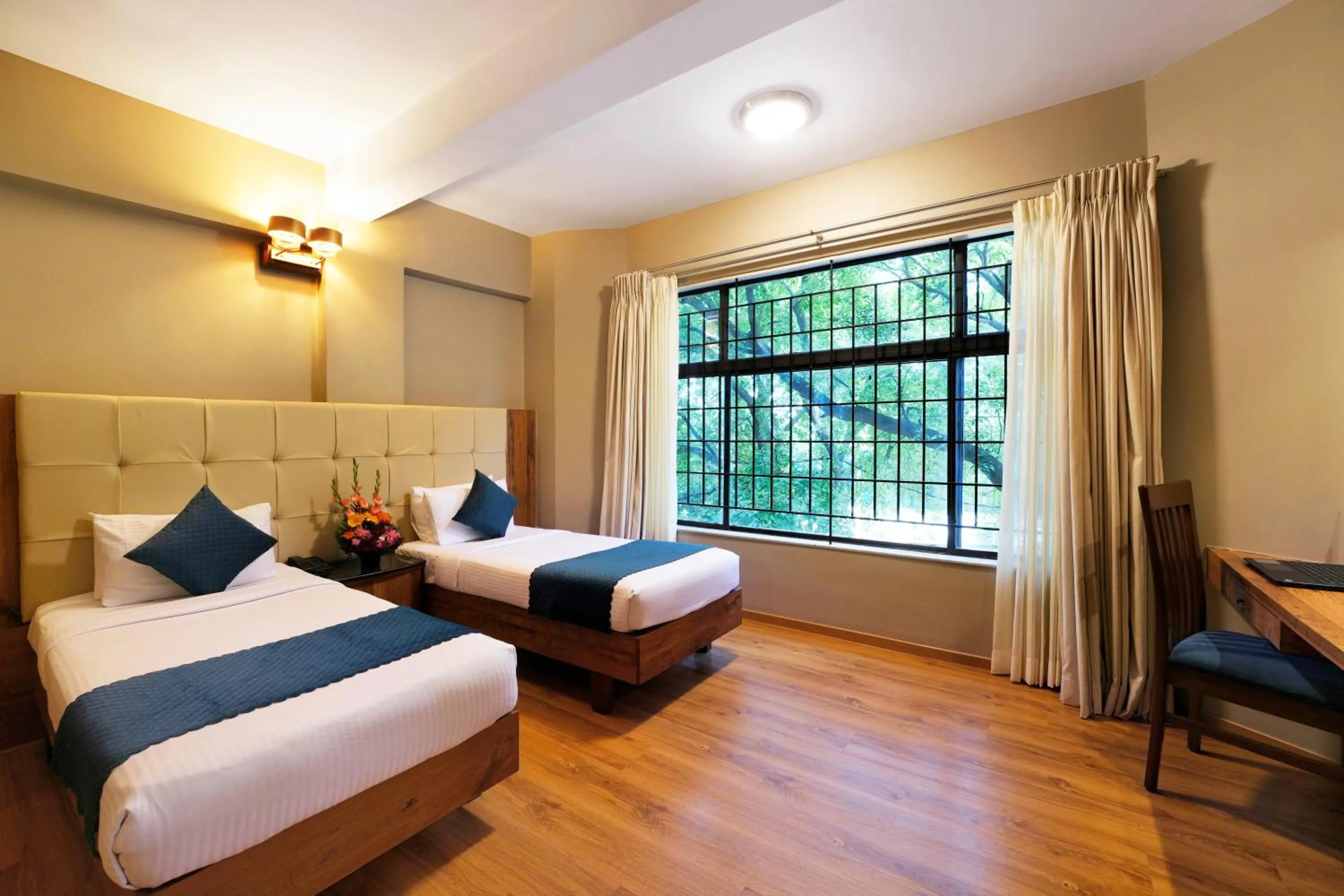 Bed in Cross Roads Inn