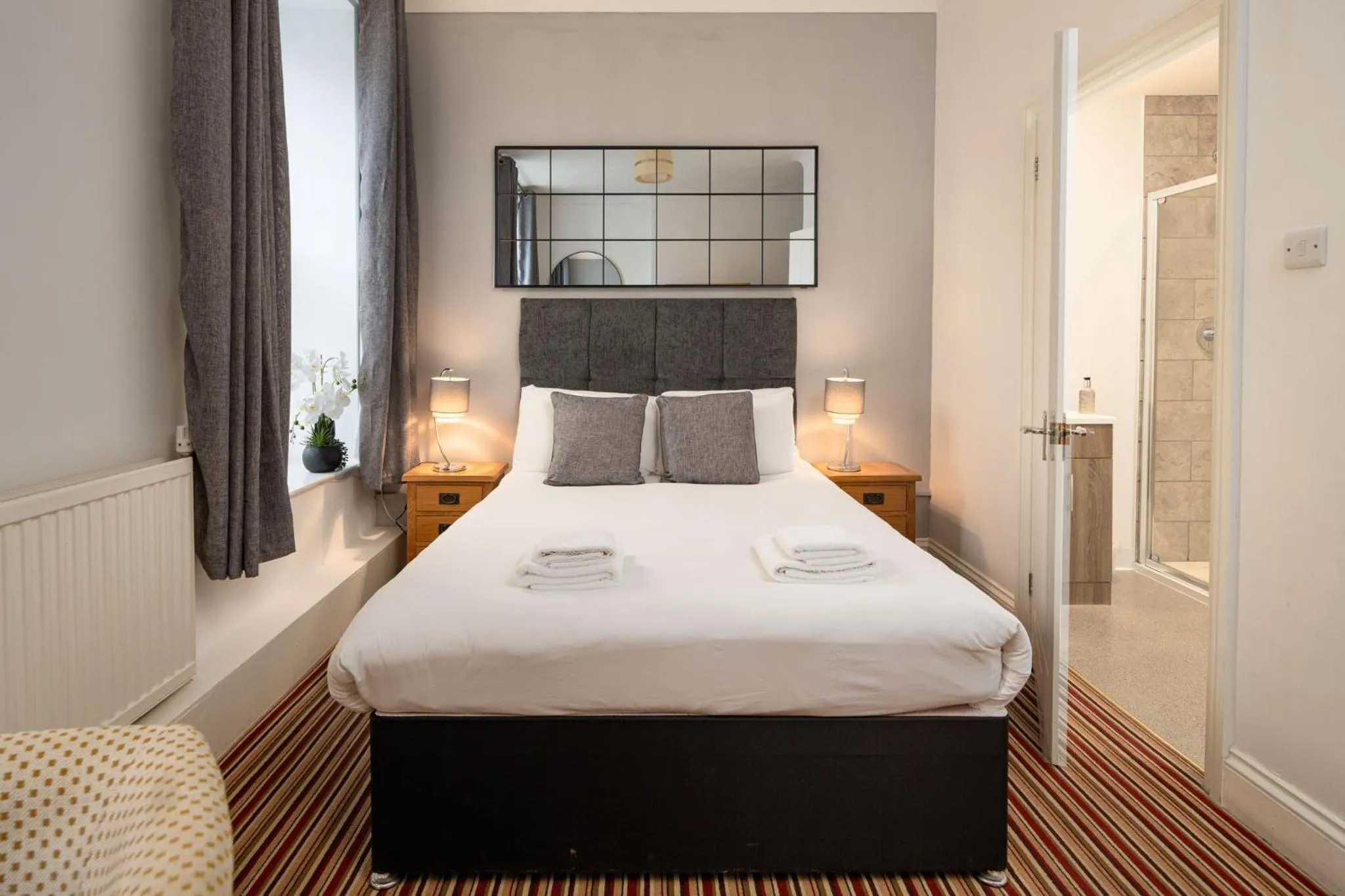 Bed in Boars Head Hotel