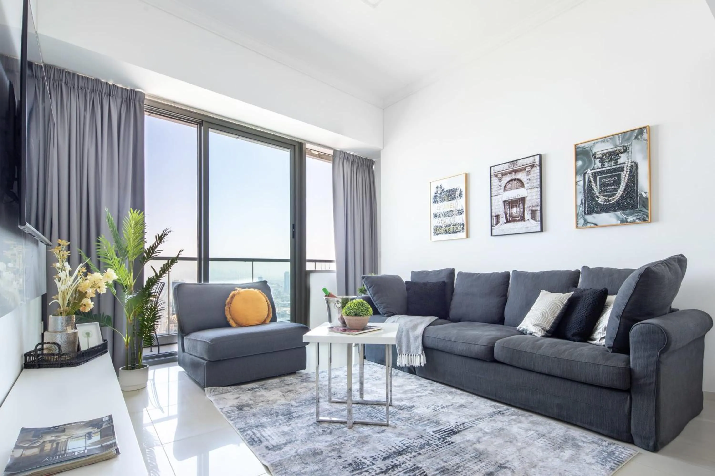 Living room in Frank Porter - Ocean Heights