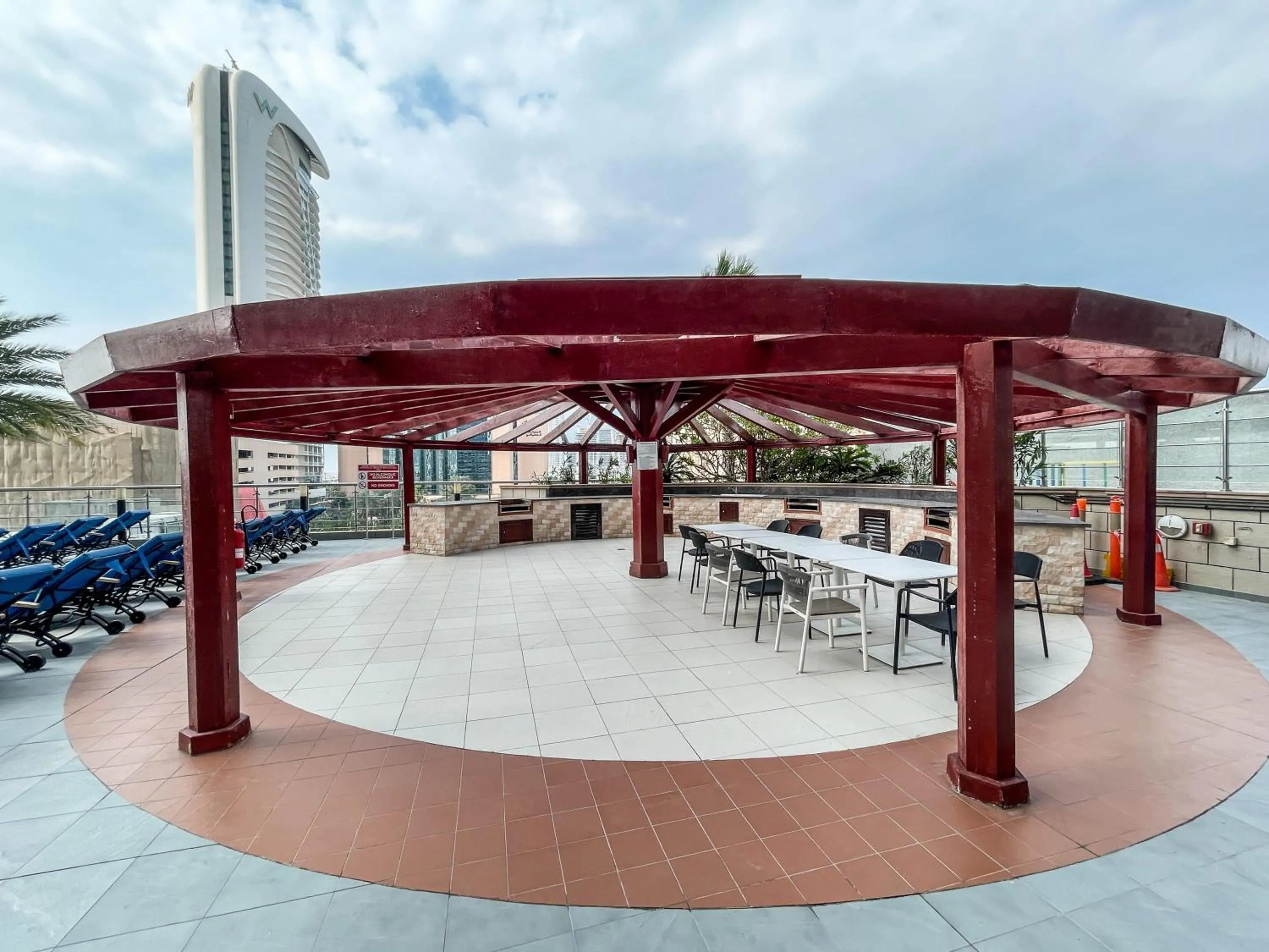 Area and facilities in Frank Porter - Ocean Heights