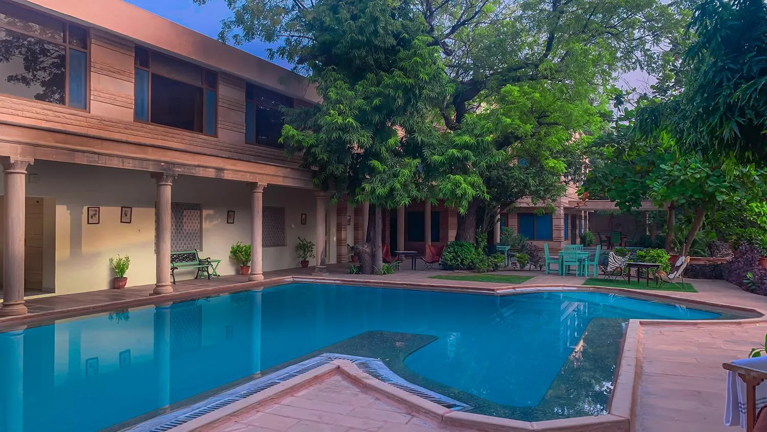 Swimming pool in Polo Heritage Hotel