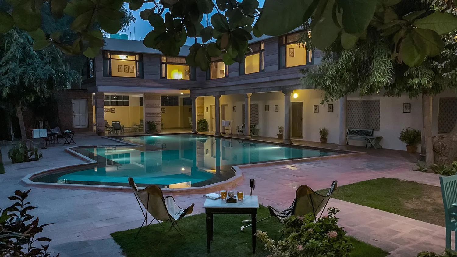 Swimming pool in Polo Heritage Hotel