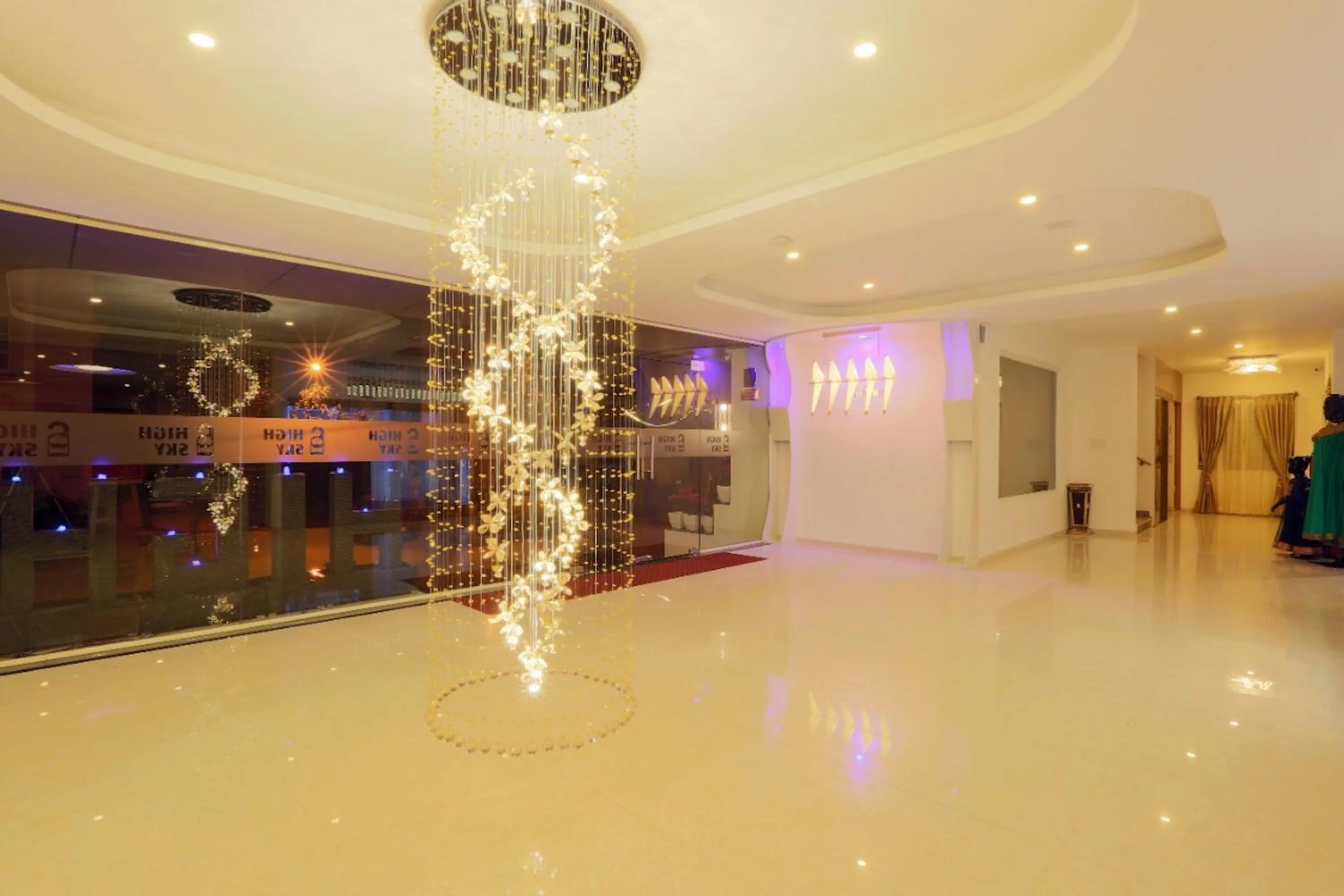 Lobby or reception in Premier Suites Business Hotel